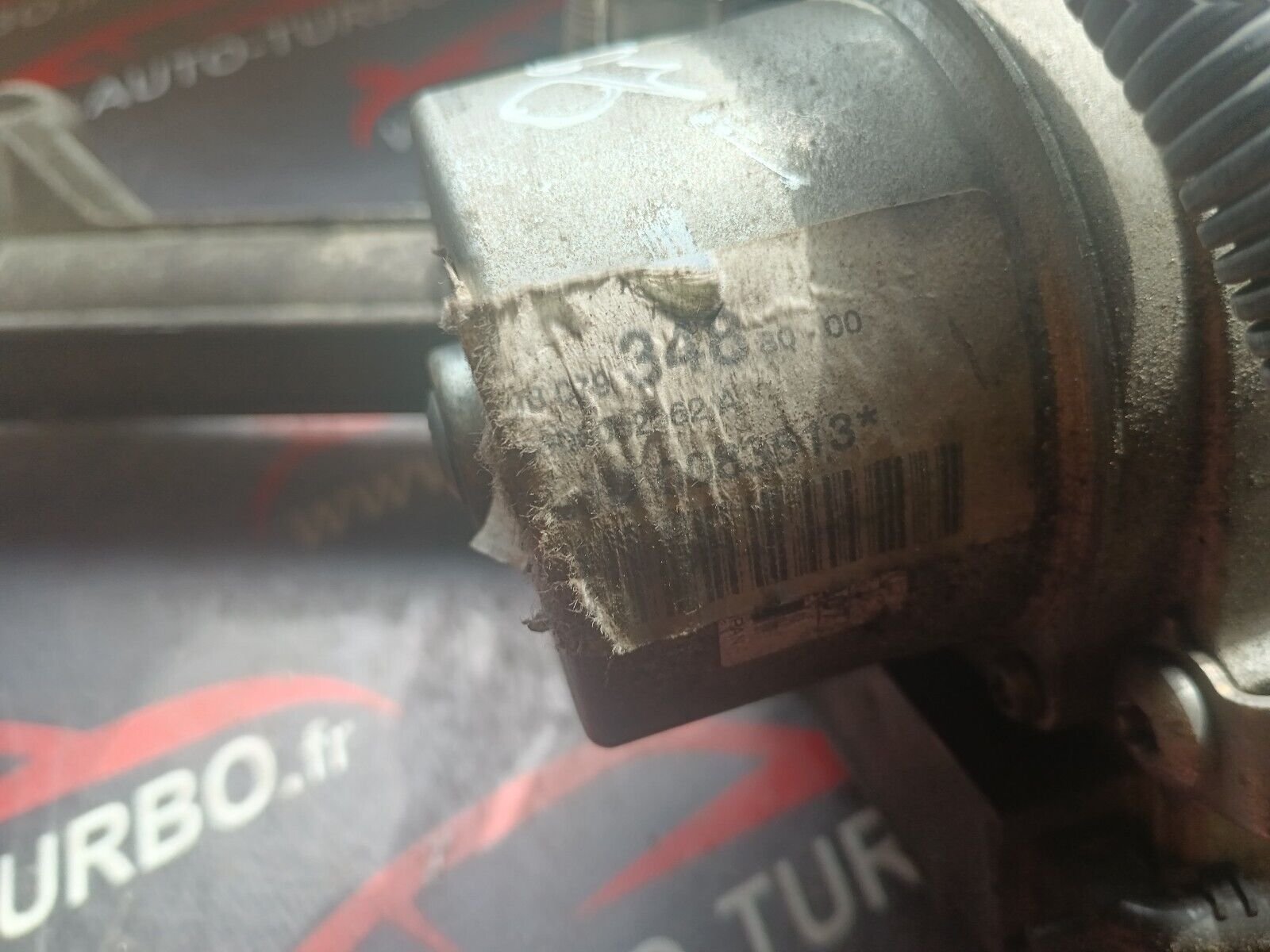 CREMAILLERE ASSISTEE PEUGEOT 2008 1.6HDI 110CH REFERENCE: 9807934880