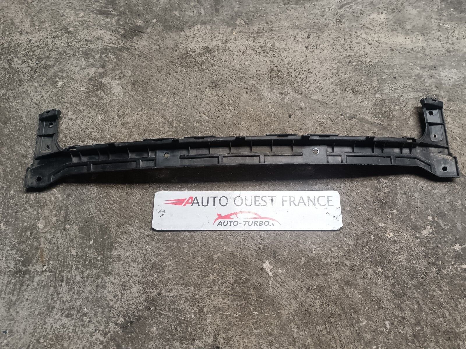 SUPPORT PARE CHOC ARRIERE ALFA ROMEO REFERENCE: 60688681