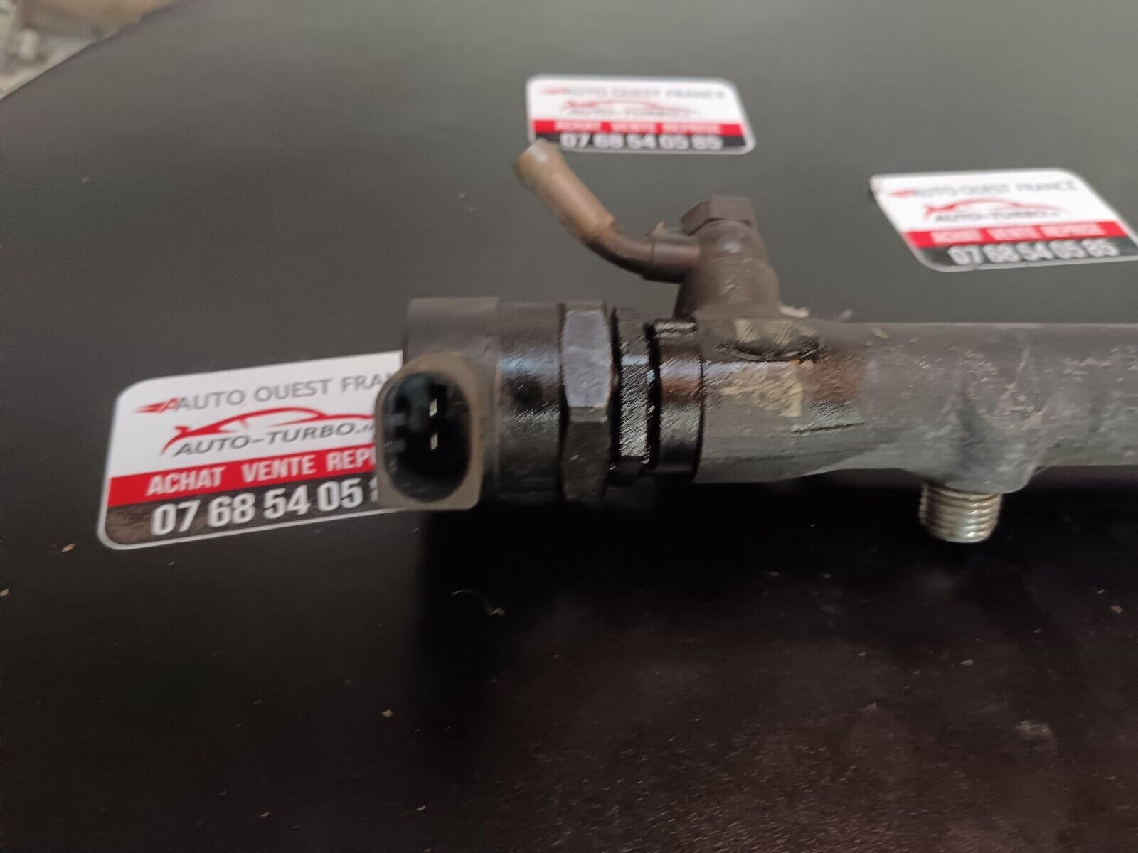 RAMPE INJECTION BMW 525 E60 REFERENCE: 7788679