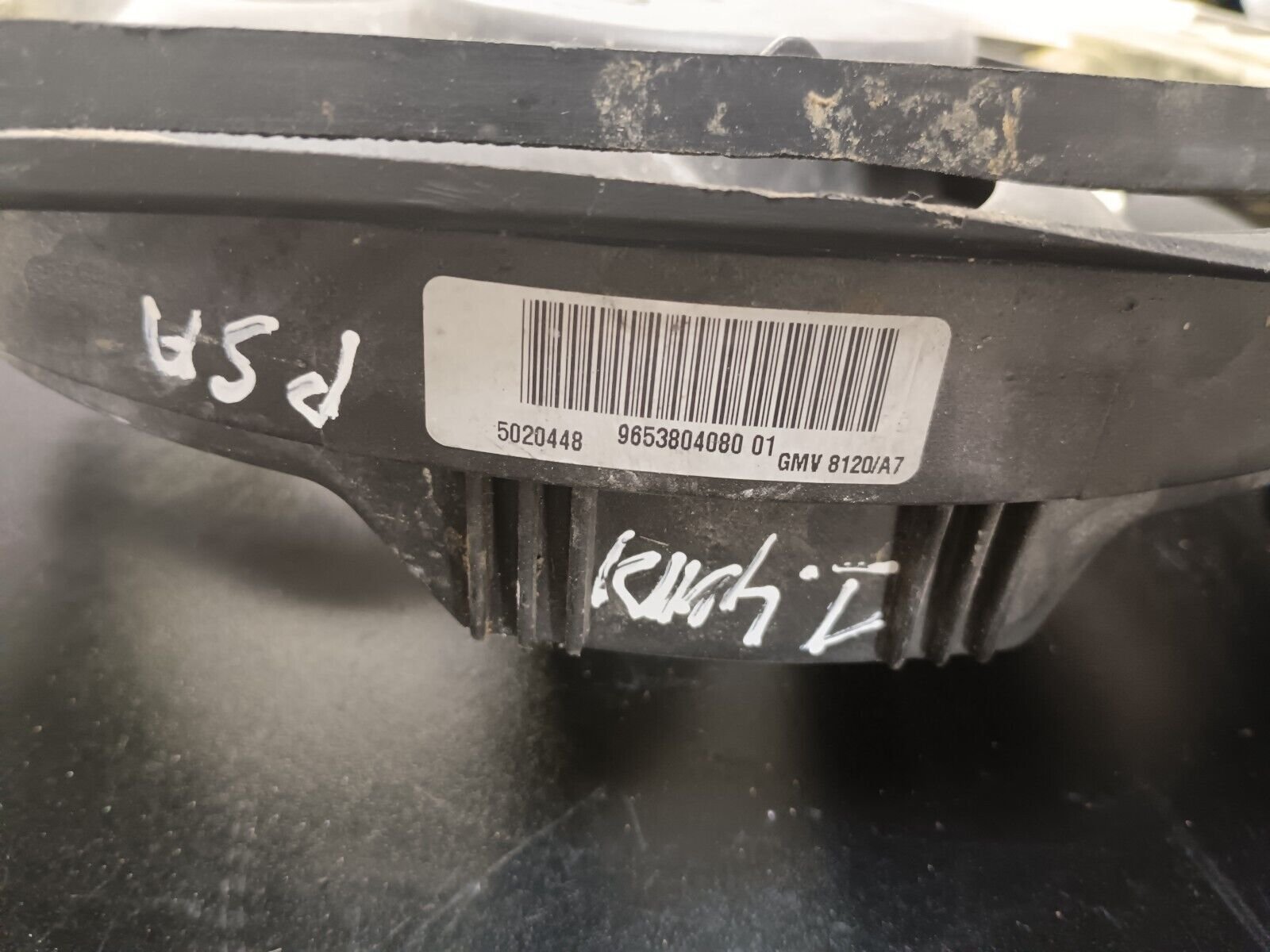 VENTILATEUR MOTEUR PSA 1.4HDI 70CH REFERENCE: 965380408001