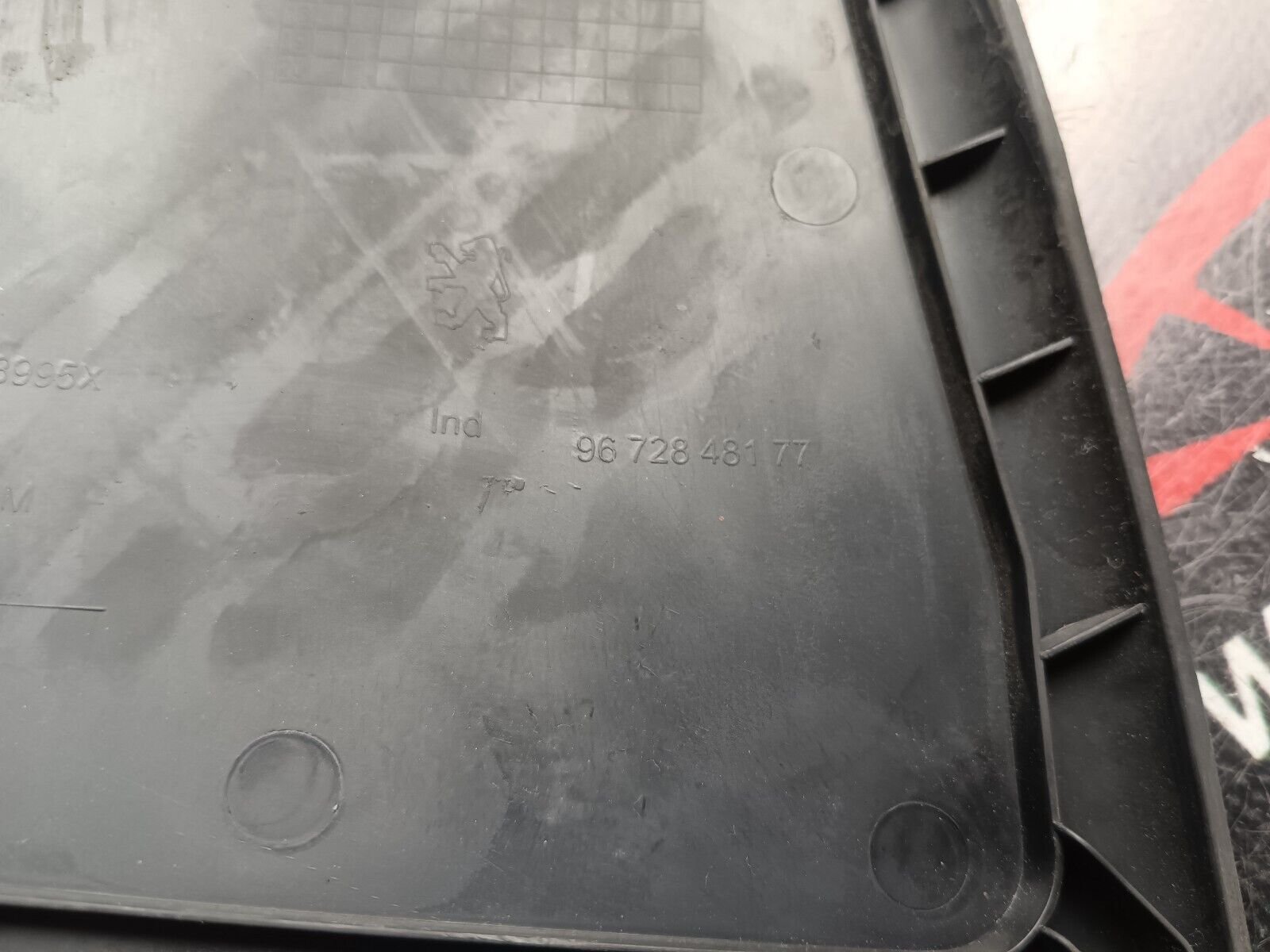 MOULURE PEUGEOT 2008 1.6HDI 110CH REFERENCE: 9672848077