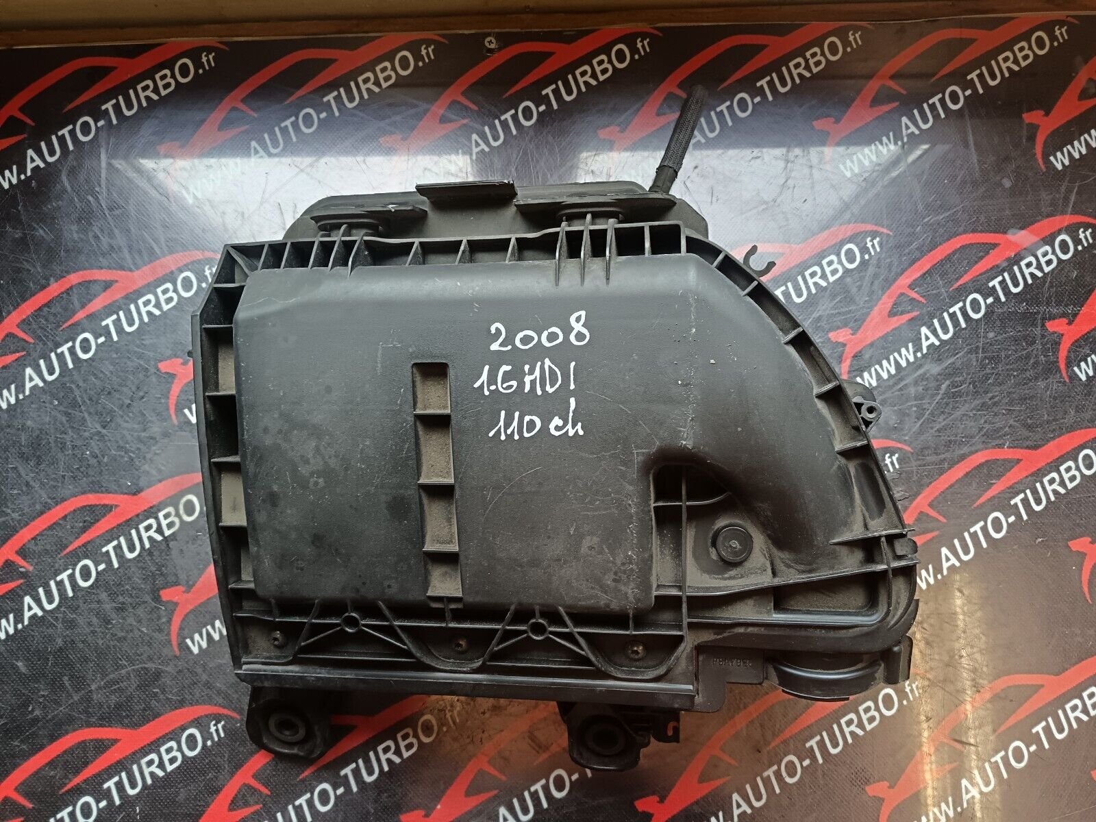 BOITIER FILTRE A AIR PEUGEOT 2008 1.6HDI 110CH REFERENCE: 9673061080