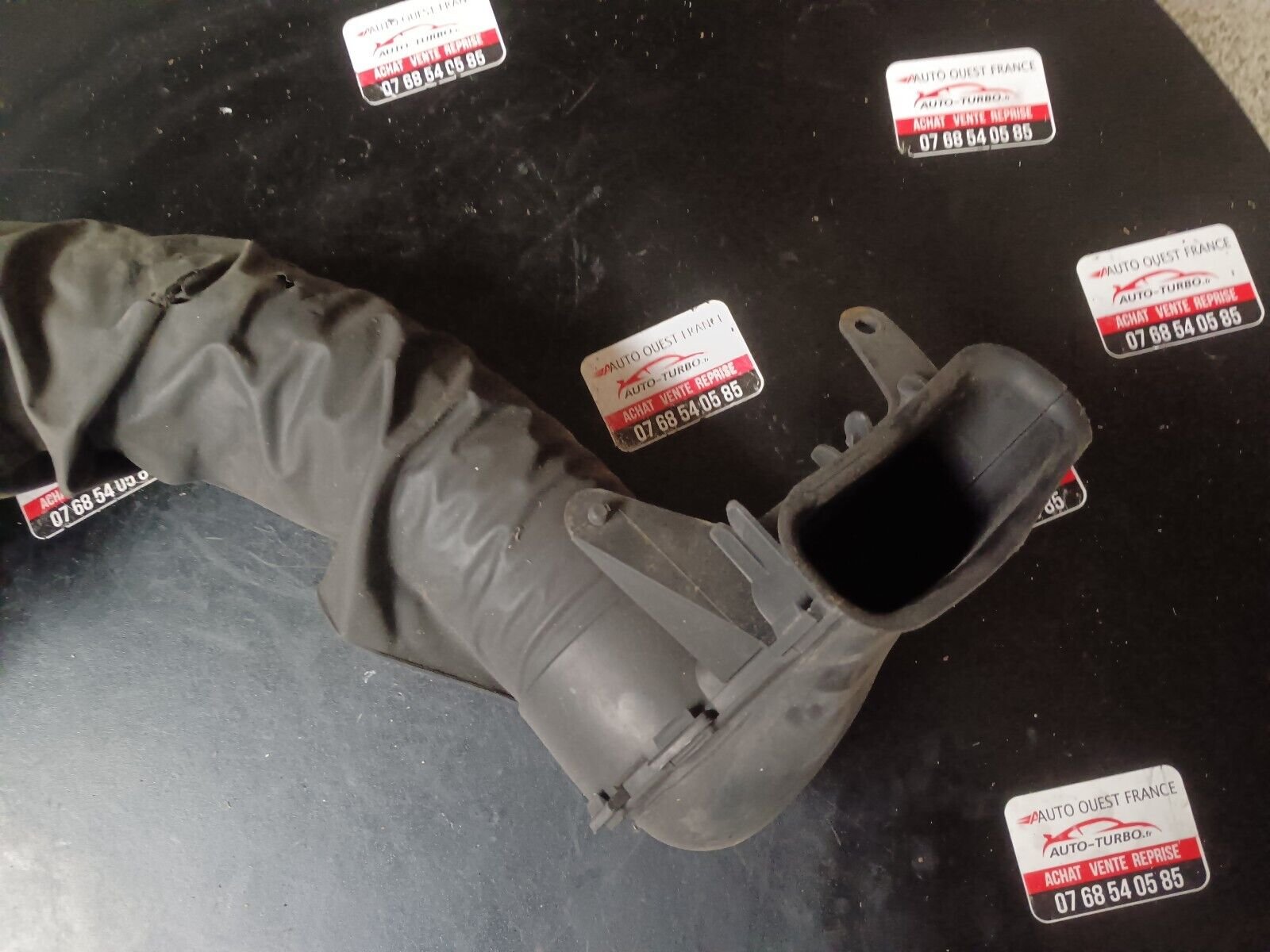 TUYAU DURITE D'AIR PEUGEOT 307cc REFERENCE: 9641288880