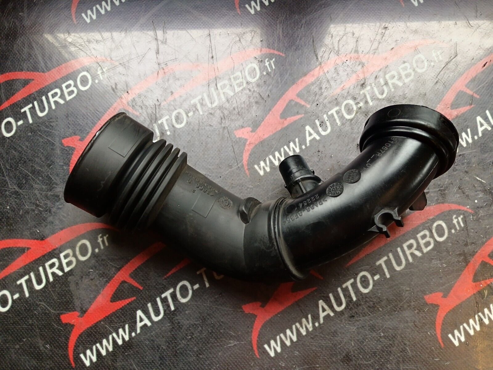 TUBE DURIT TUYAU PEUGEOT 2008 1.6eHDI 96CH REFERENCE: 9684362180