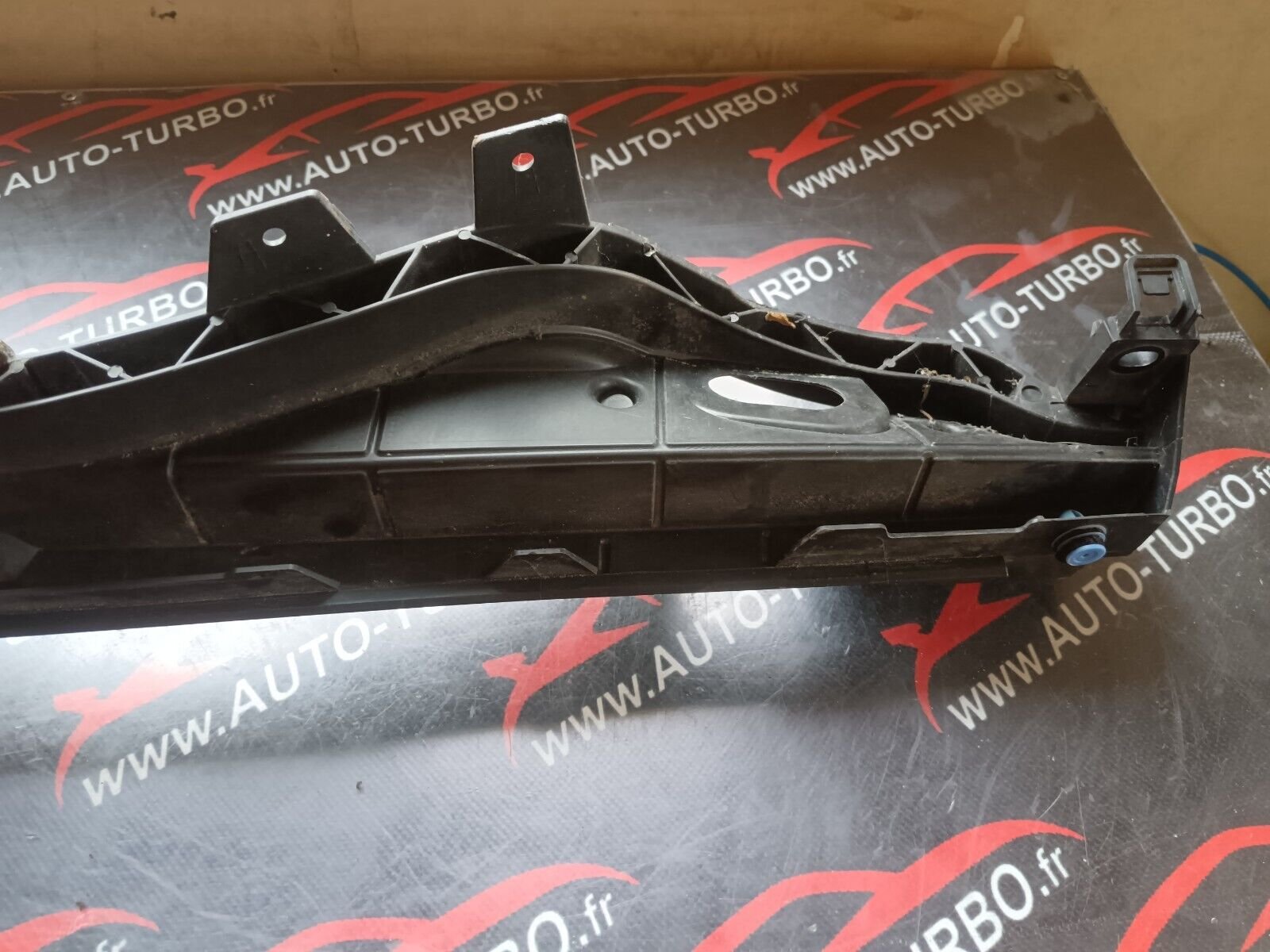 PANNEAU DE CAPOT DE BOIT A EAU PEUGEOT 2008 1.6HDI 110CH REFERENCE: 9676158680