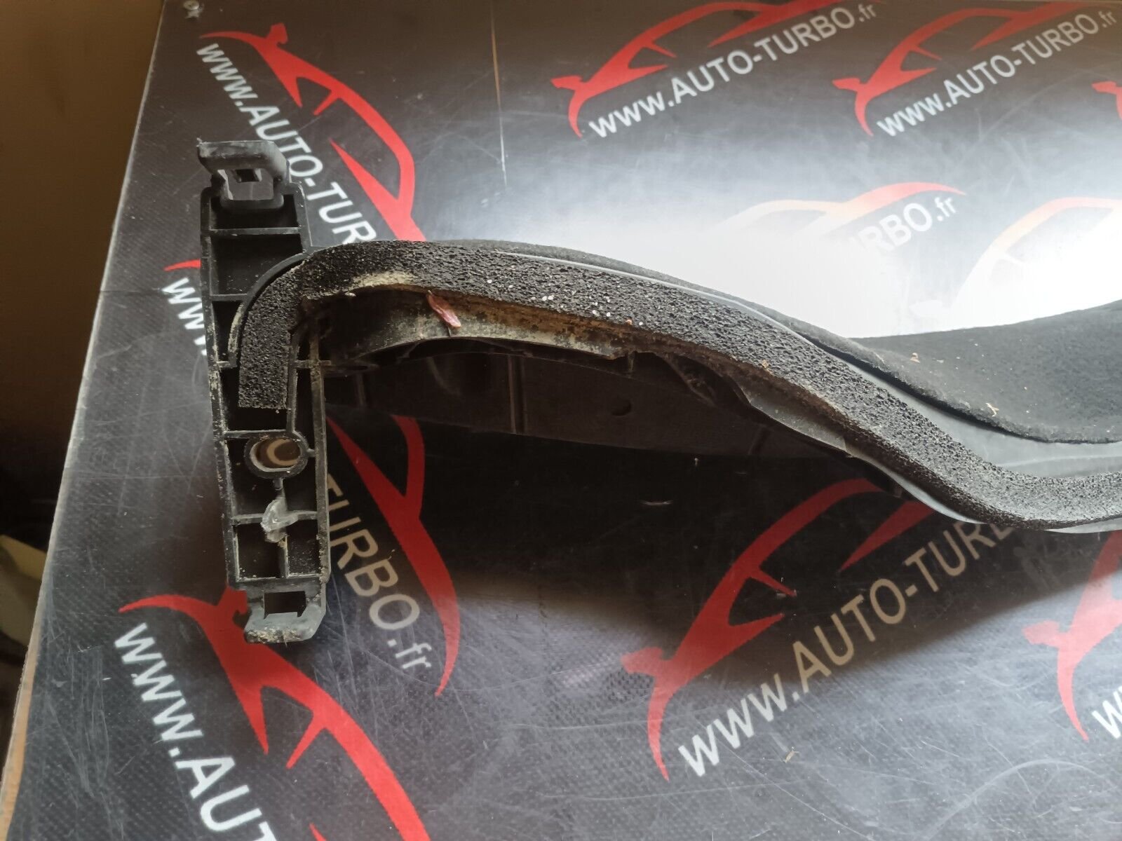 PANNEAU DE CAPOT DE BOIT A EAU PEUGEOT 2008 1.6HDI 110CH REFERENCE: 9676158680