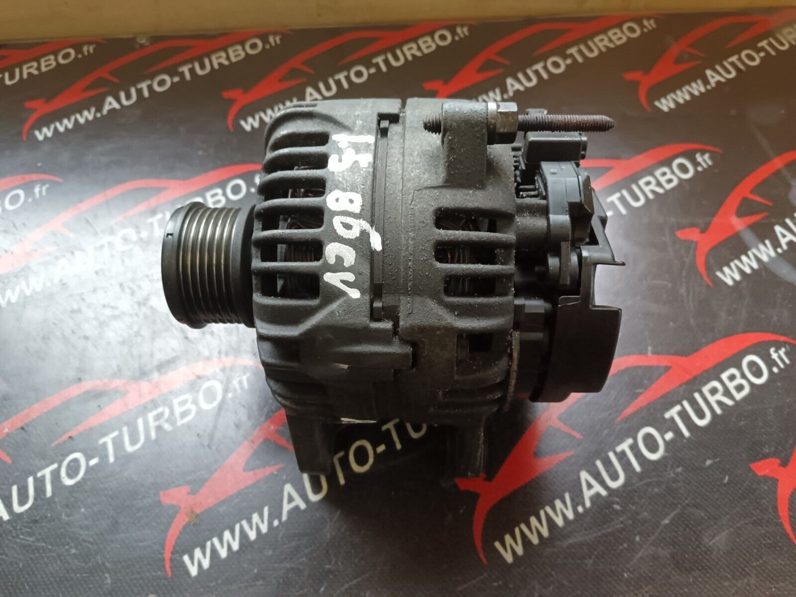 ALTERNATEUR RENAULT 1.5DCI  86CH REFERENCE: 8200660033