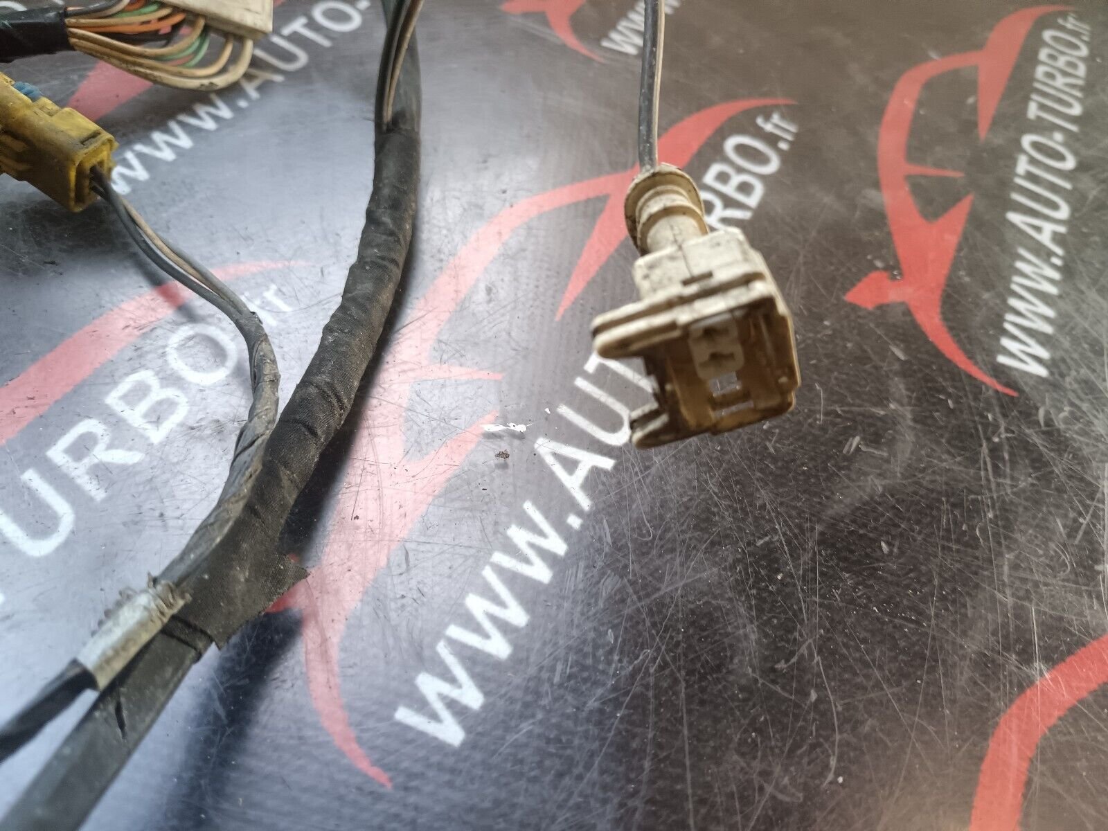 FAISCEAU MOTEUR RENAULT SCENIC 2 REFERENCE: 8200592403