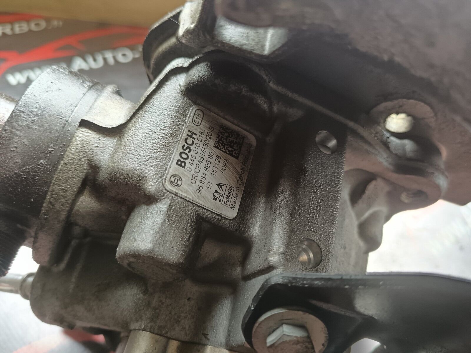 POMPE A INJECTION PEUGEOT 2008 1.6eHDI 96CH REFERENCE: 9688499680