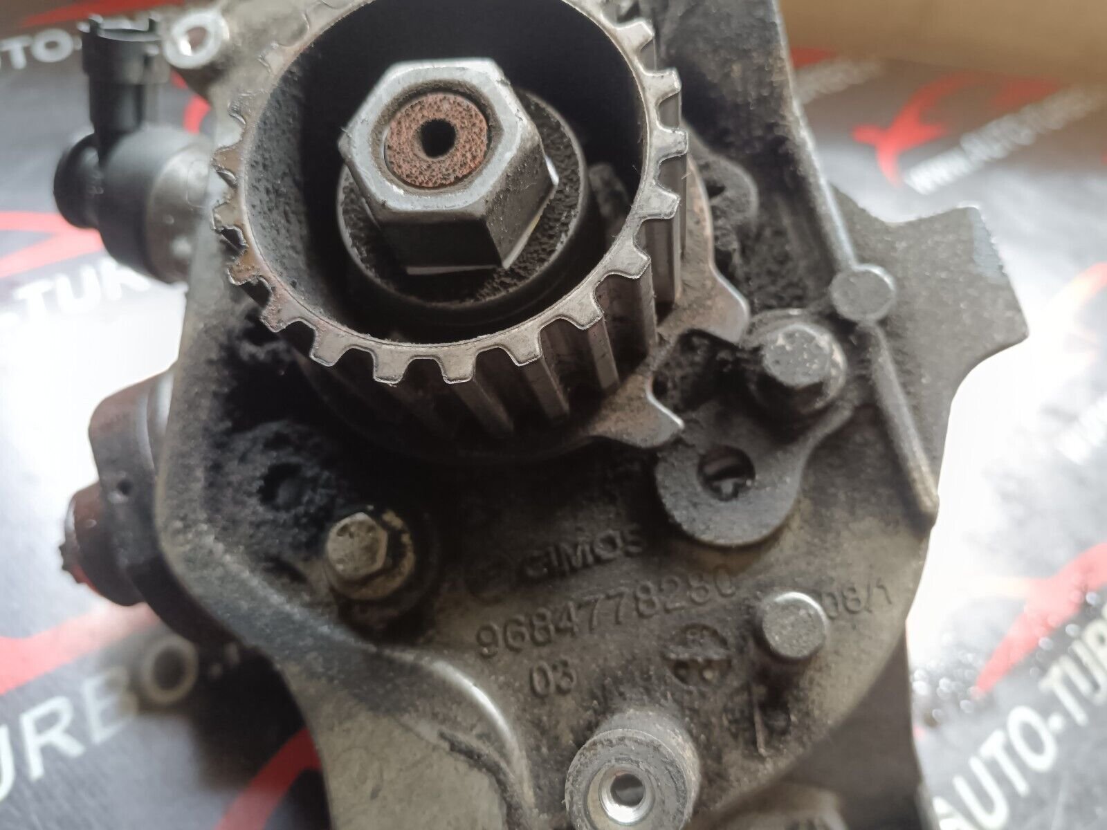 POMPE A INJECTION PEUGEOT 2008 1.6eHDI 96CH REFERENCE: 9688499680