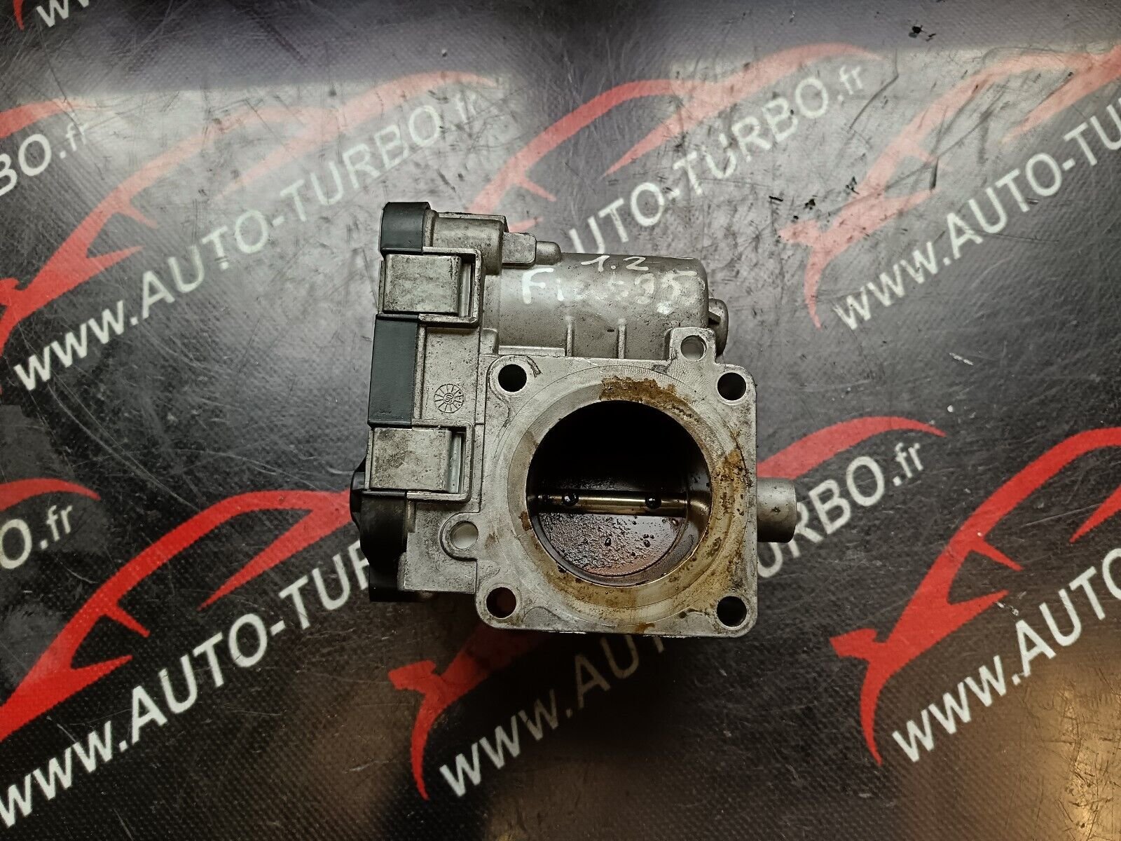 BOITIER PAPILLON FIAT 350 1.2 ESSENCE REFERENCE:0018034