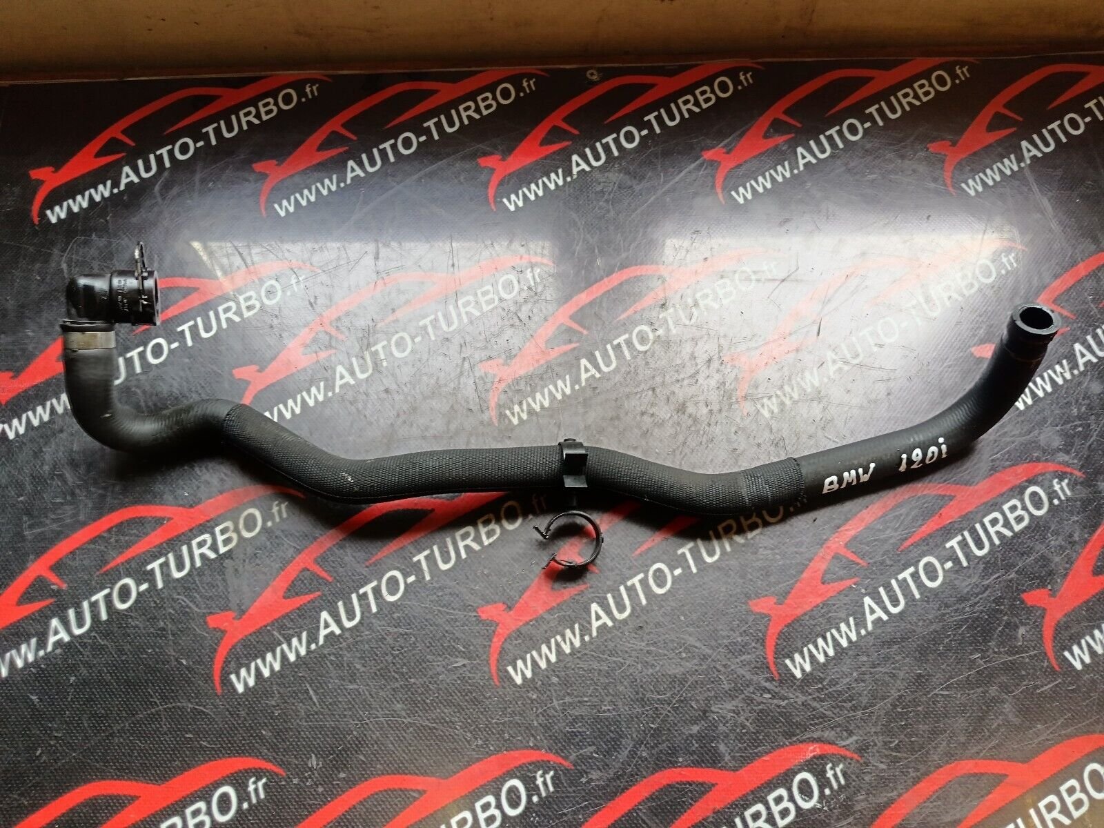 TUYAU CONDUIT ESSENCE BMW SERIE 1 E87 120i REFERENCE: 7506131