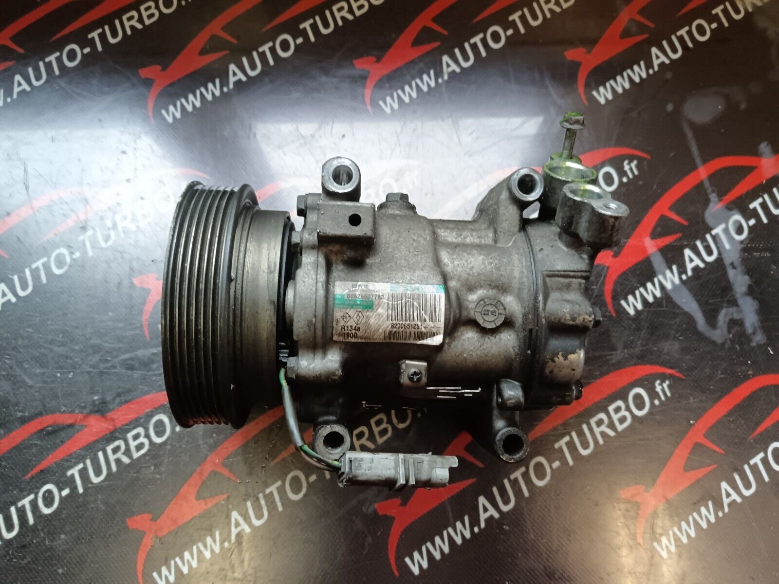 COMPRESSEUR CLIMATISATION RENAULT 1.5DCI  86CH REFERENCE: 8200660033