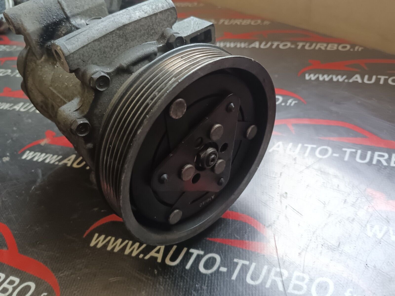 COMPRESSEUR CLIMATISATION RENAULT 1.5DCI  86CH REFERENCE: 8200660033