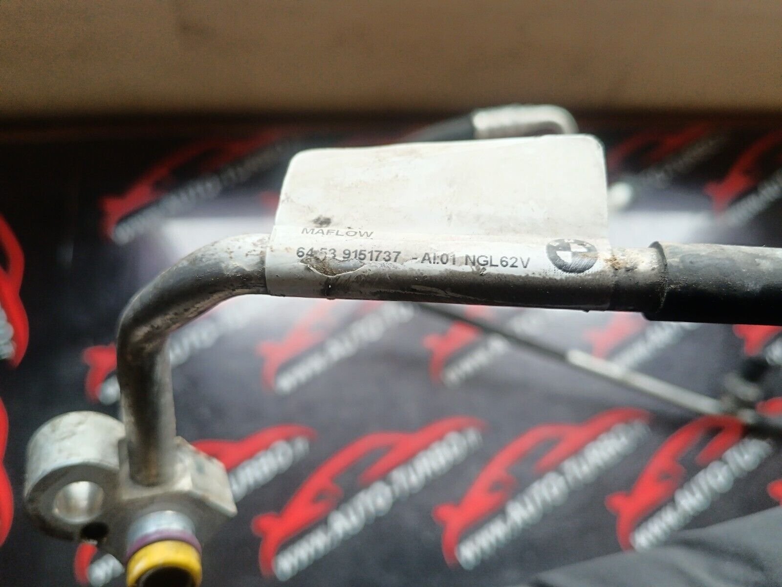 TUYAU DE CLIMATISATION BMW SERIE 1 REFERENCE: 64539151737