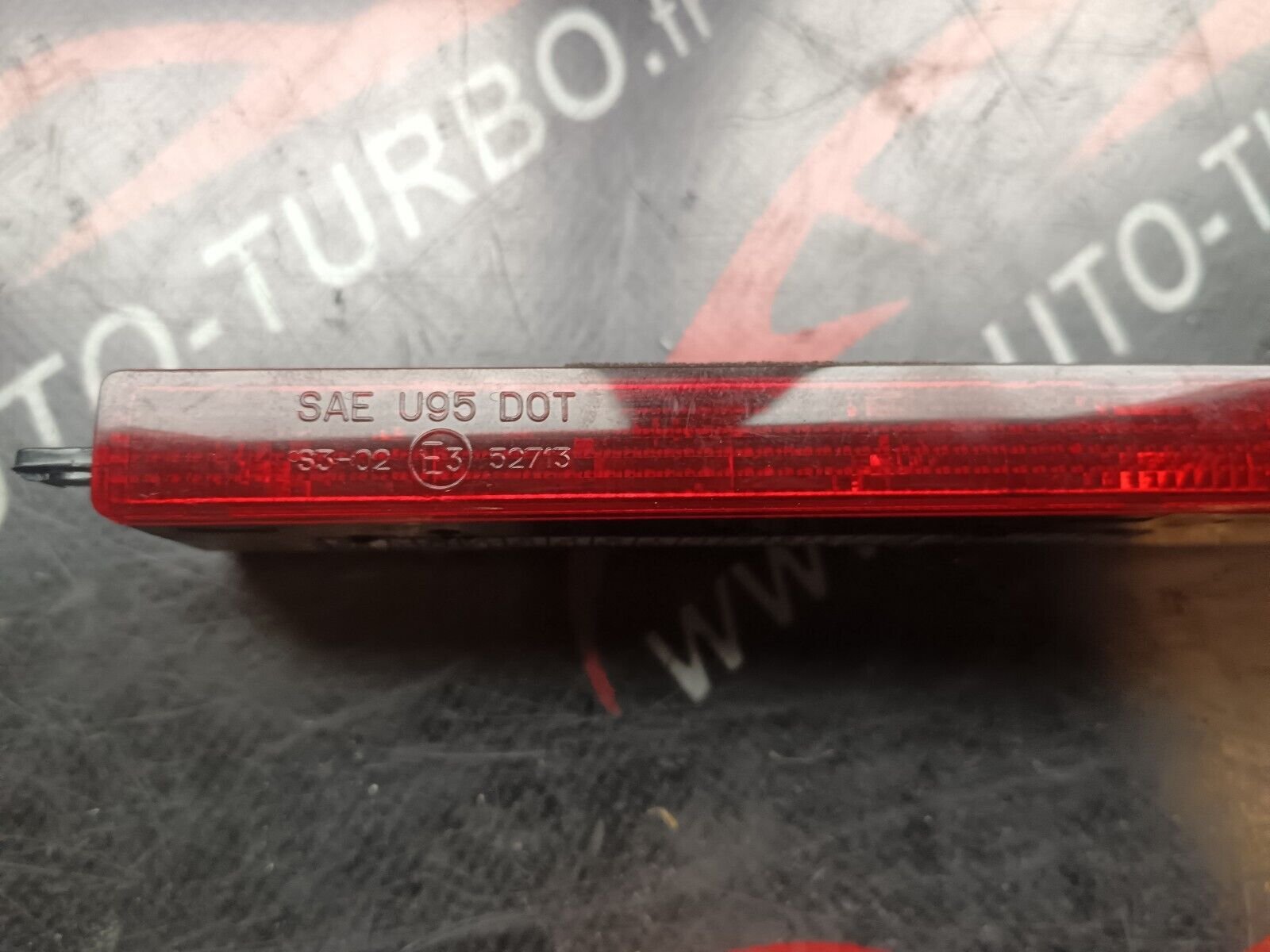 FEU STOP CENTRALE ALFA ROMEO 159 REFERENCE: 52713