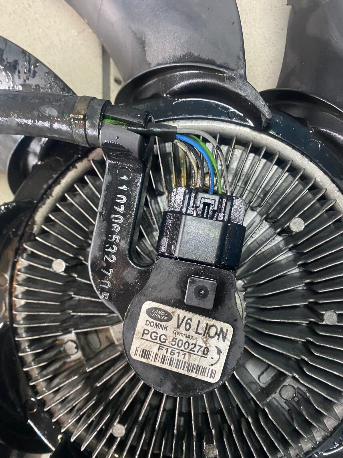 Roue de ventilateur Land Rover 2,7 D V6 276DT PGG500030