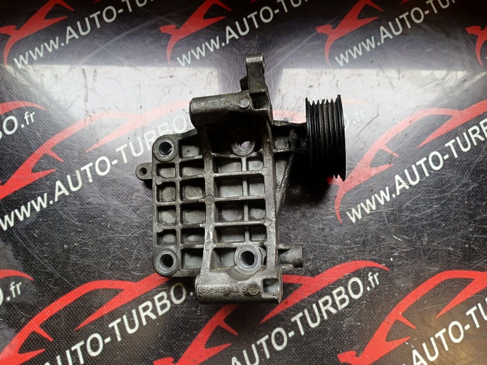 SUPPORT ALTERNATEUR AUDI A5 3.0TDI 245CH REFERENCE: 059903143