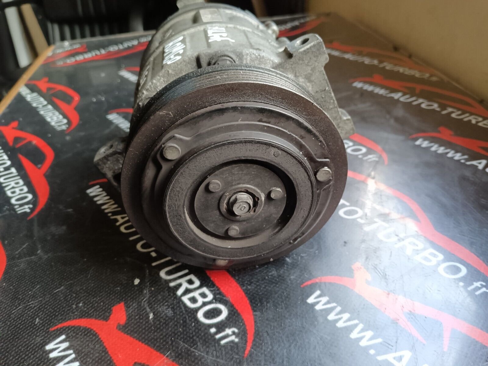 COMPRESSEUR CLIMATISATION ALFA ROMEO 159 1.9JTDM REFERENCE: 6069333