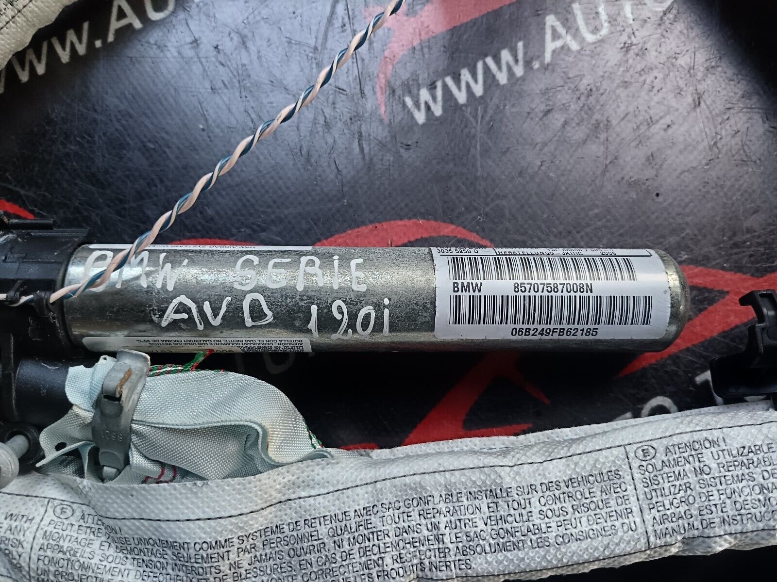 AIRBAG RIDEAU DROIT BMW SERIE 1 120i REFERENCE: 85707587008N