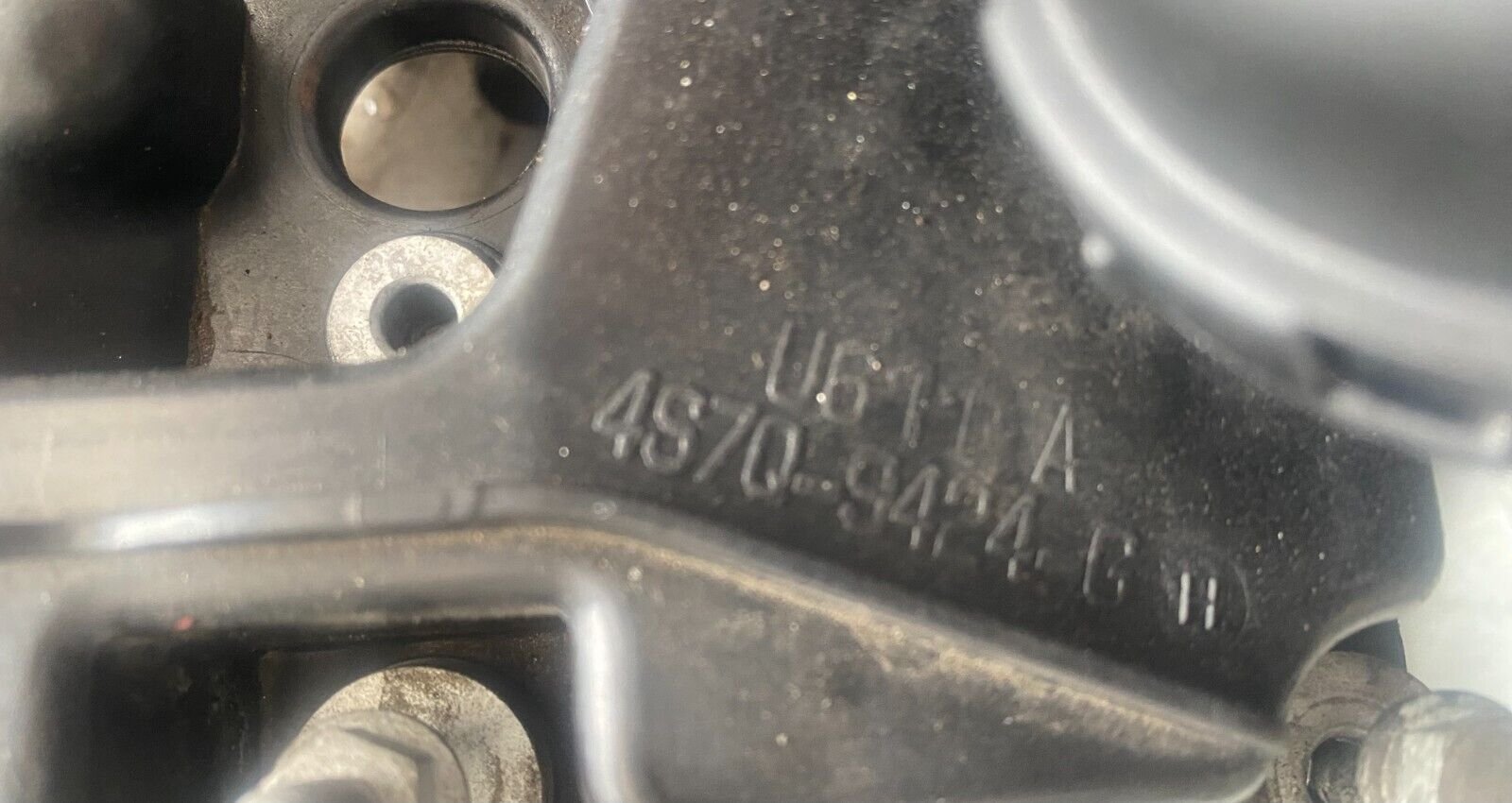 4S7Q9424G couvre culasse pour LAND ROVER DISCOVERY 2.7 D 190 CV