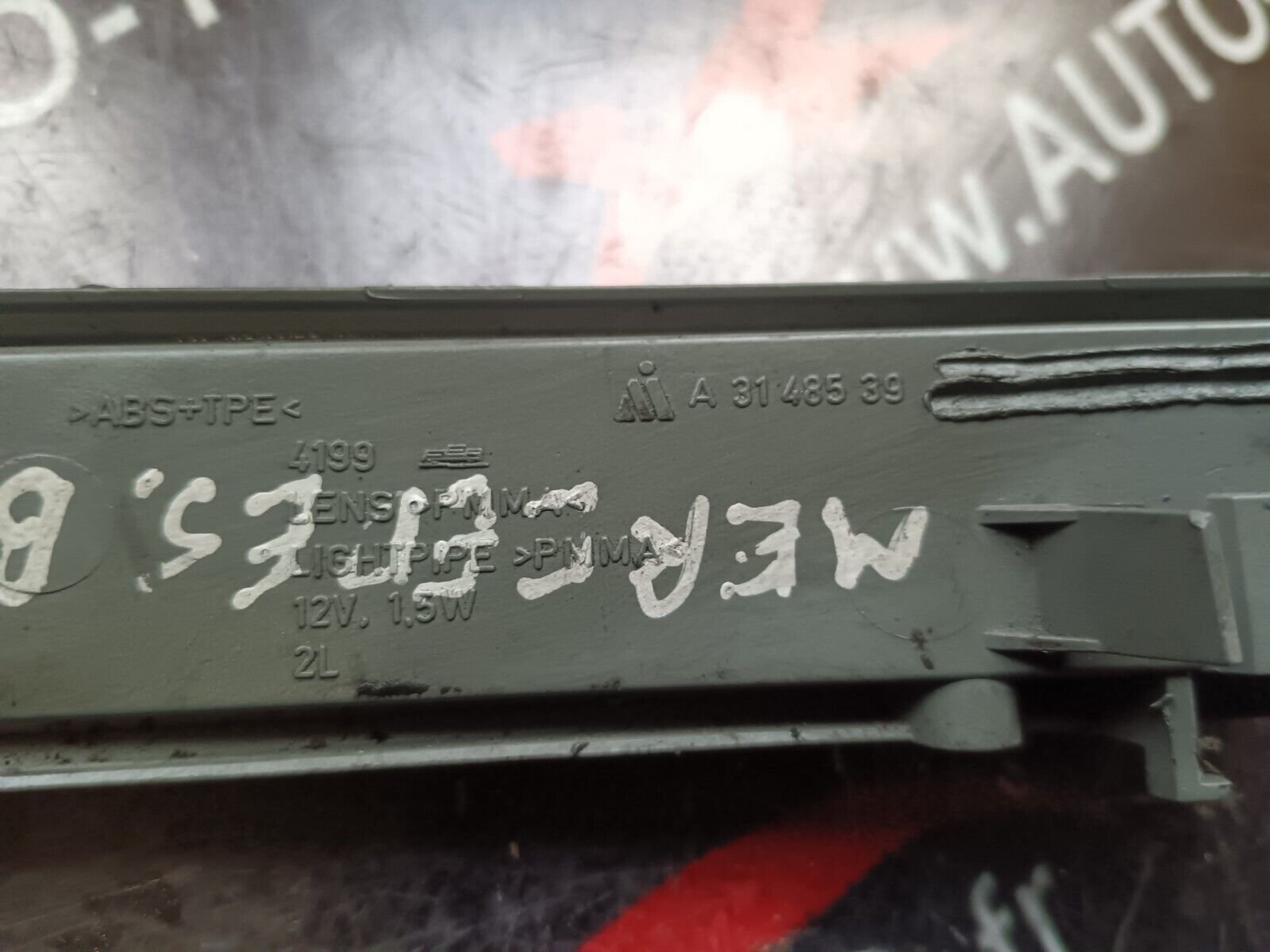 FEU GAUCHE MERCEDES CLASSE B REFERENCE: A3148539