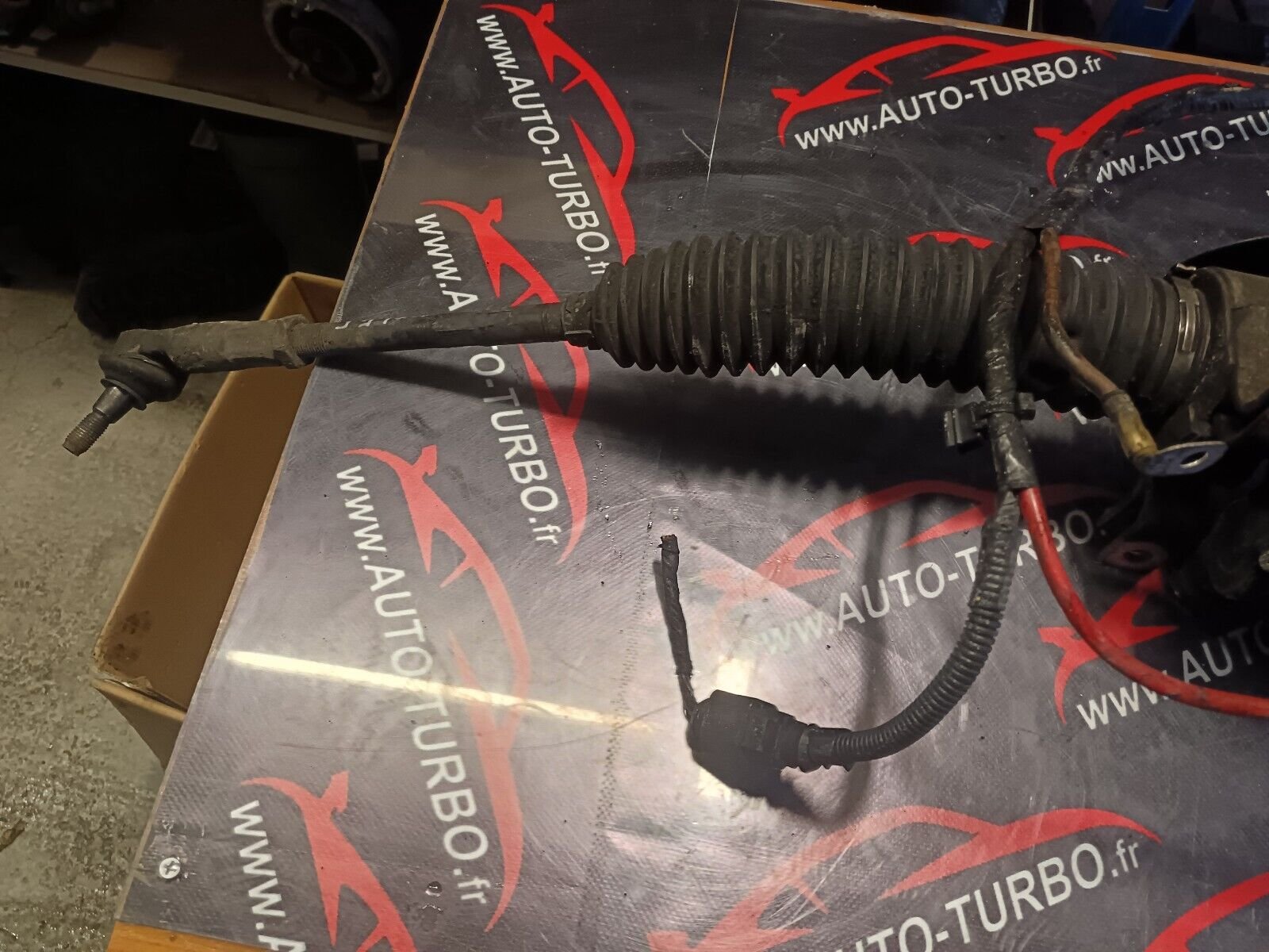 CREMAILLERE DE DIRECTION ASSISTE VOLKSWAGEN  GOLF V 1.9TDI REFERENCE: 1K1423055M