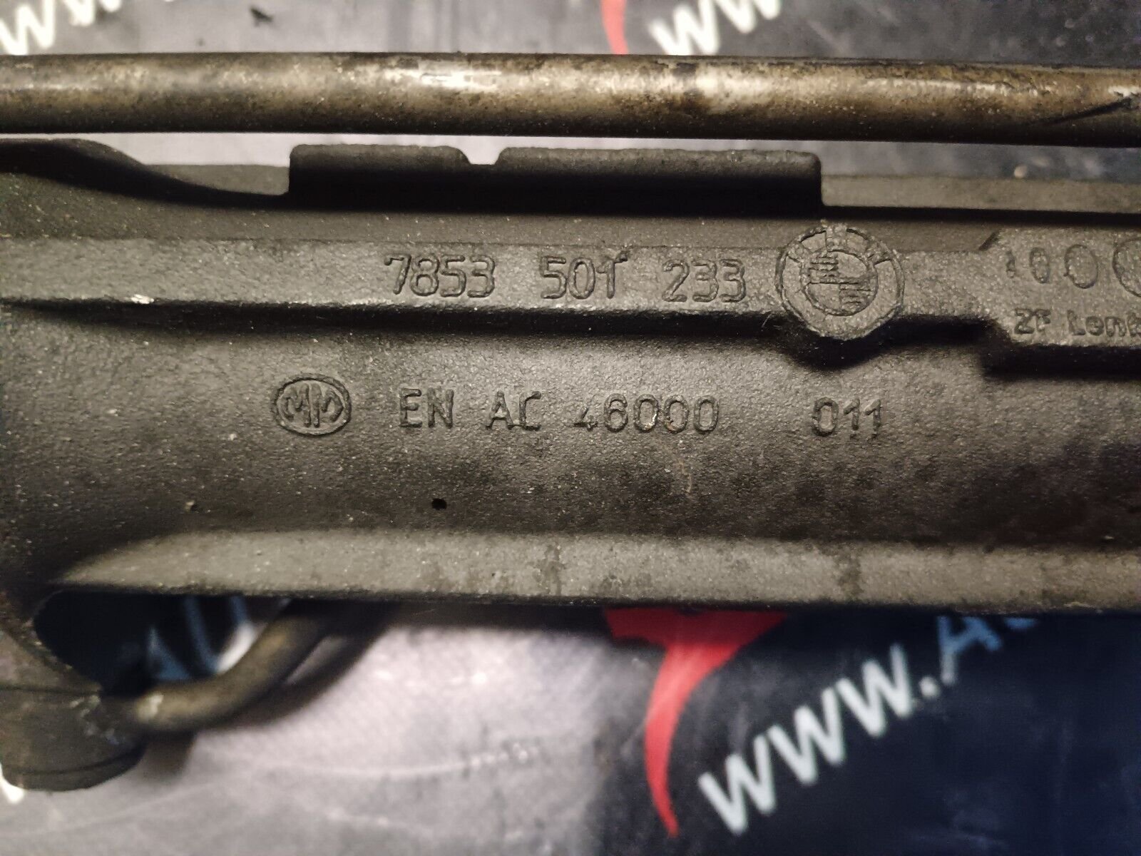 CREMAILLERE DE DIRECTION ASSISTE BMW 525 E60 REFERENCE: 7853501233