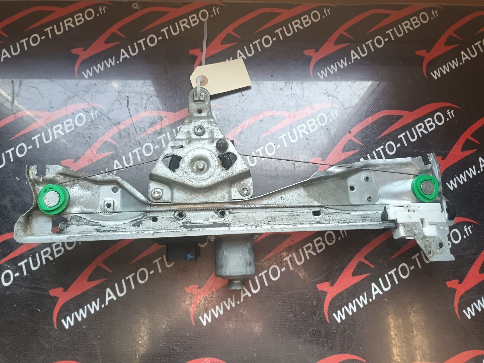 MECHANISME LEVE GLACE AVEC MOTEUR ARRIERE PEUGEOT 308 REFERENCE: 9659826780