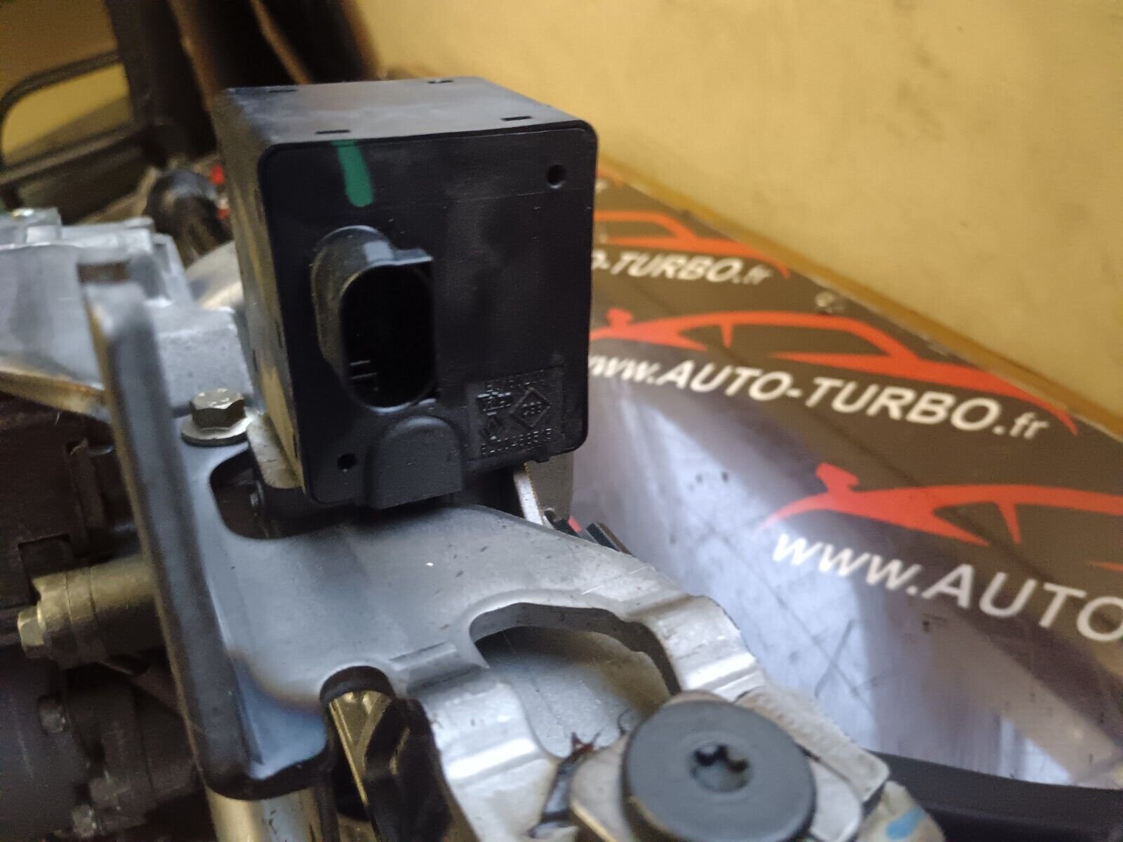 COLONNE DE DIRECTION RENAULT SCENIC 2 REFERENCE: 8200701471