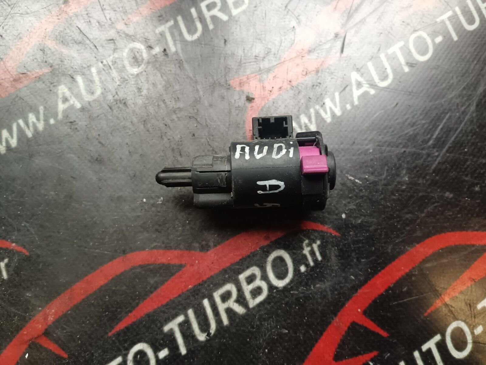 CAPTEUR  AUDI A5 3.0TDI 240CH REFERENCE: 1468996