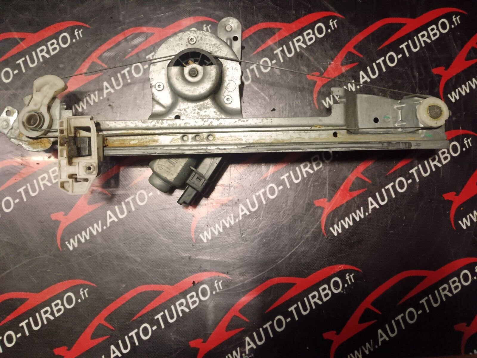 MECHANISME LEVE VITRES ARRIERE GAUCHE RENAULT SCENIC 2 REFERENCE: 117373A