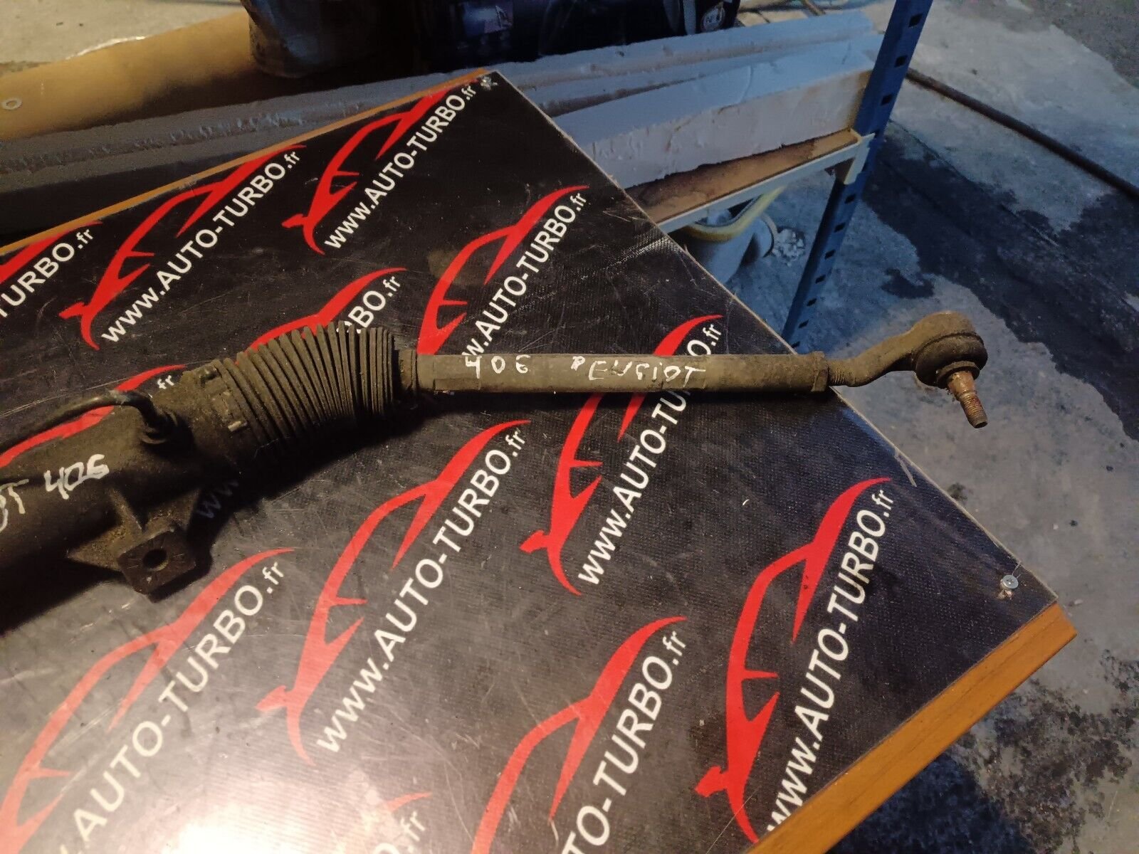 CREMAILLERE DE DIRECTION ASSISTE PEUGEOT 406 REFERENCE: 96229111010