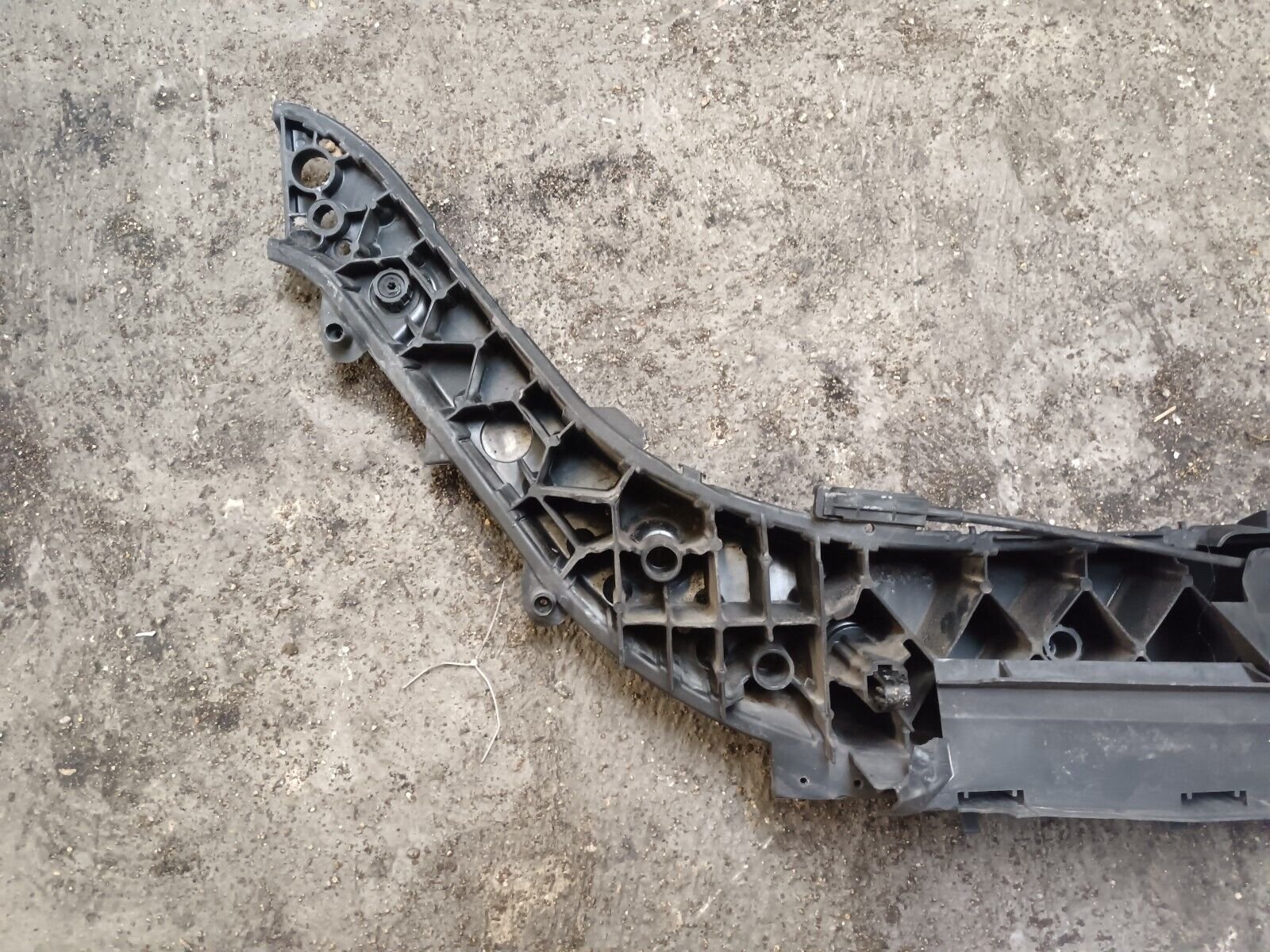 FACE AVANT RENAULT SCENIC 2