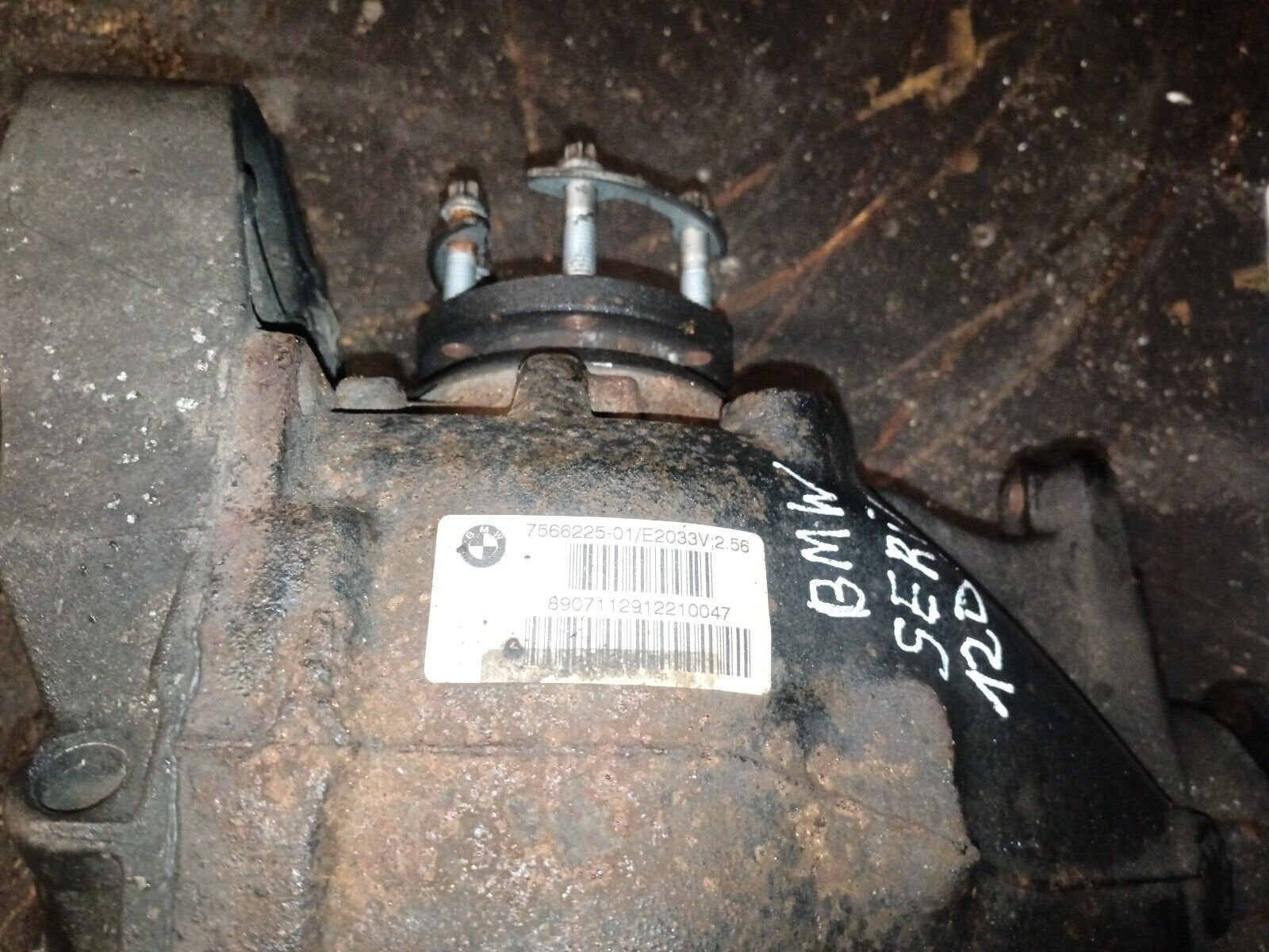 PONT ARRIERE BMW SERIE 1 120D ET SERIE 3 320D REFERENCE: 7566225