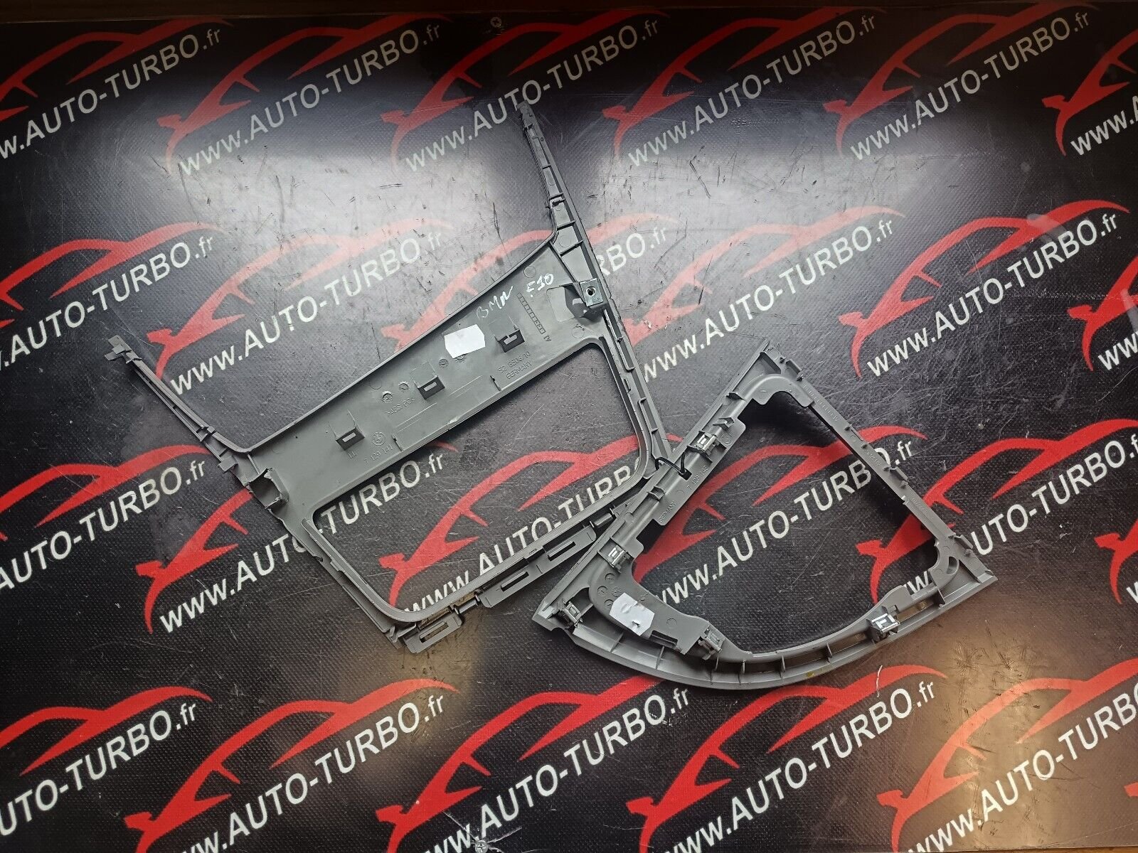 MOULURE BMW 520D F10 REFERENCE: 528506