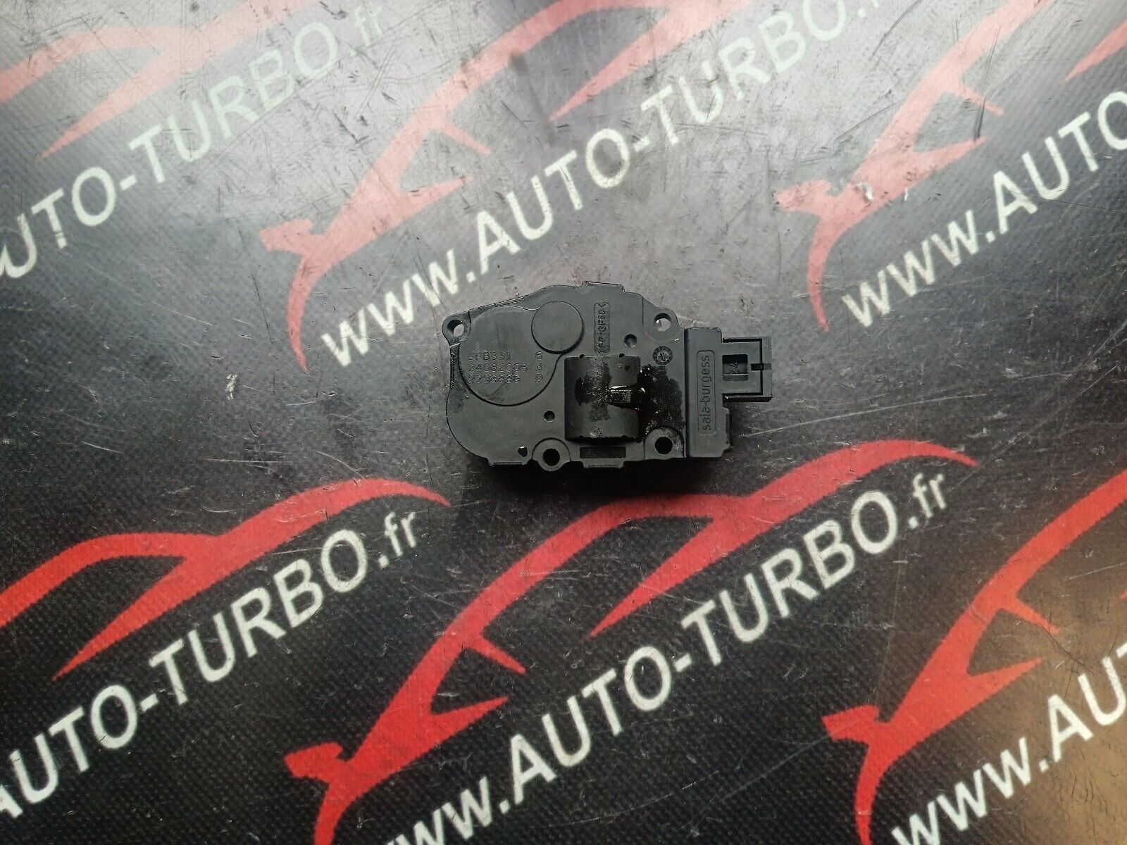 CHAUFFAGE SERVOMOTEUR BMW 520D F10 REFERENCE: 929888