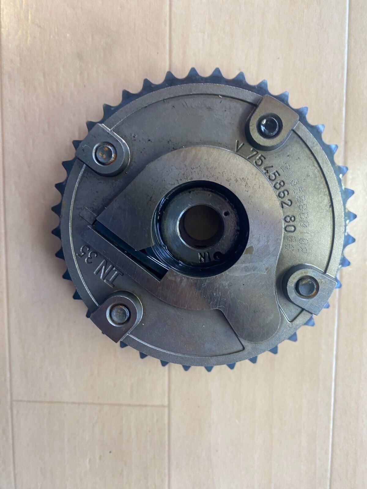 V 754586280 POULIE ARBRE A CAMES ADMISSION POUR MOTEUR 1.6 VTI PSA MINI