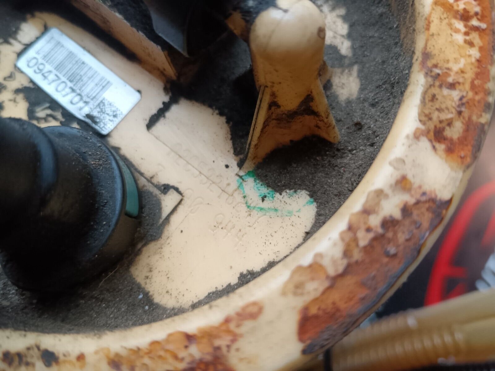 POMPE A GAVAGE BMW SERIE 1 2.0D REFERENCE: 09470701