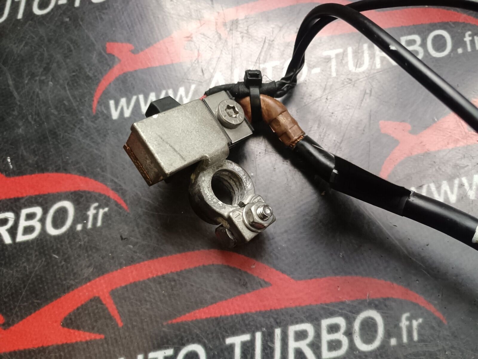 CABLE DE BATTERIE BMW SERIE 1 REFERENCE: 6970684