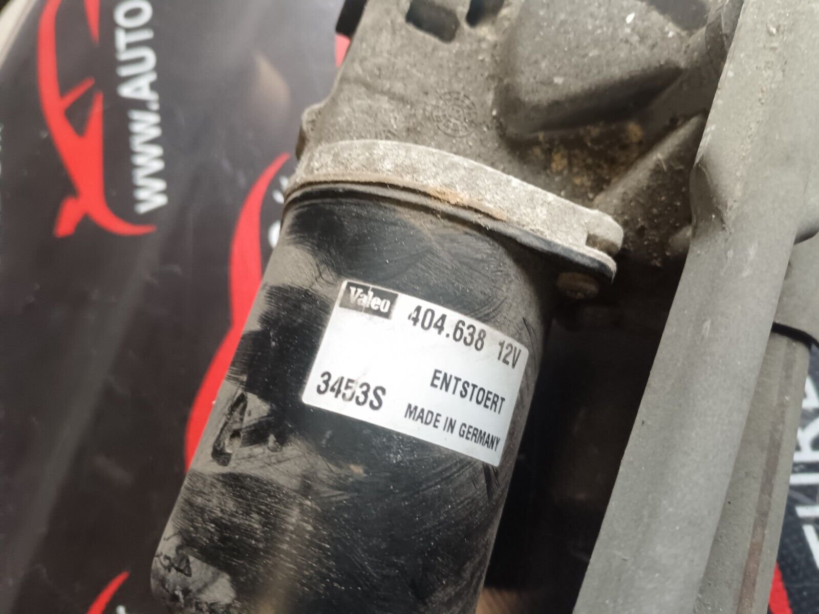 MOTEUR ESSUIE GLACE PEUGEOT 307cc REFERENCE 404638