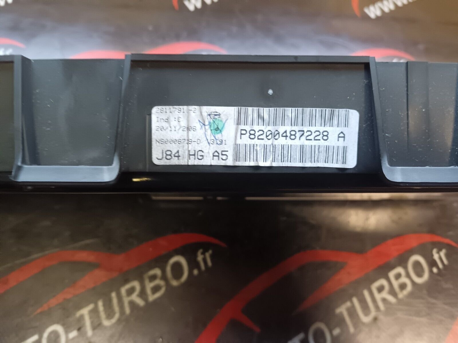 BLOC COMPTEUR VITESSE RENAULT SCENIC 2 REFERENCE: 8200487228