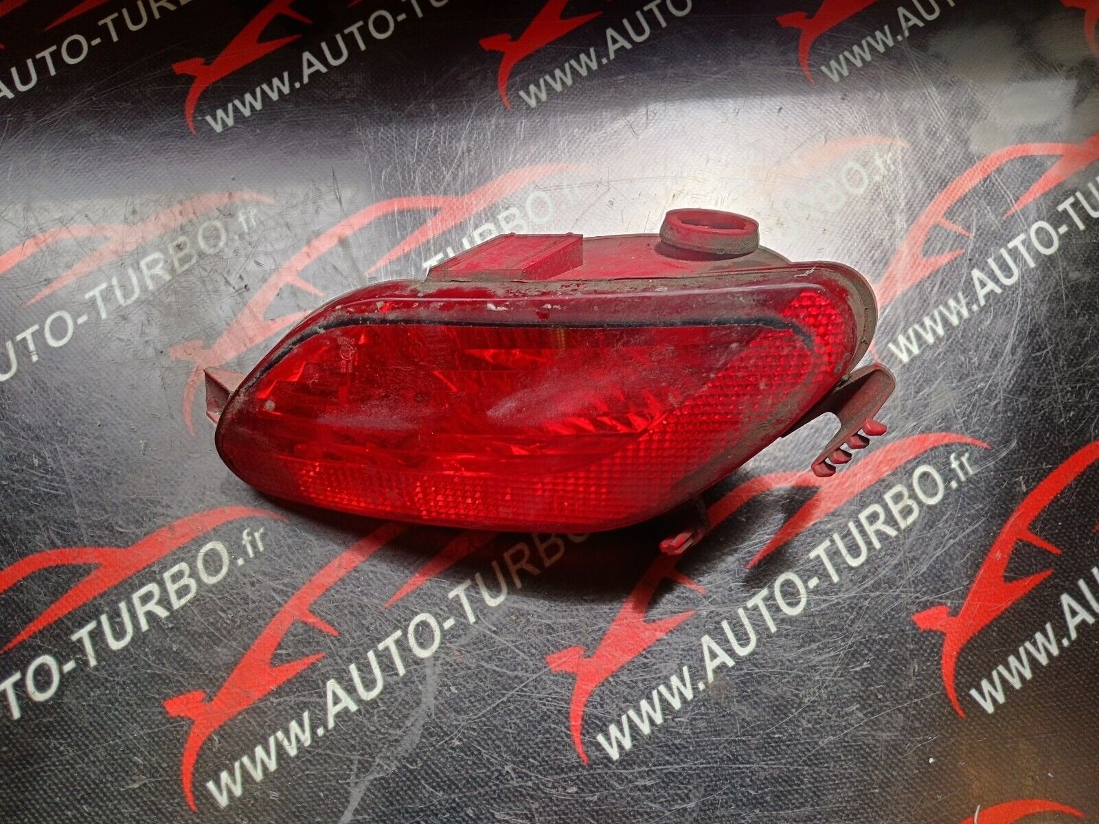 FEU PARE-CHOC ARRIERE GAUCHE CITROEN C4 COUPE REFERENCE: 9652736480