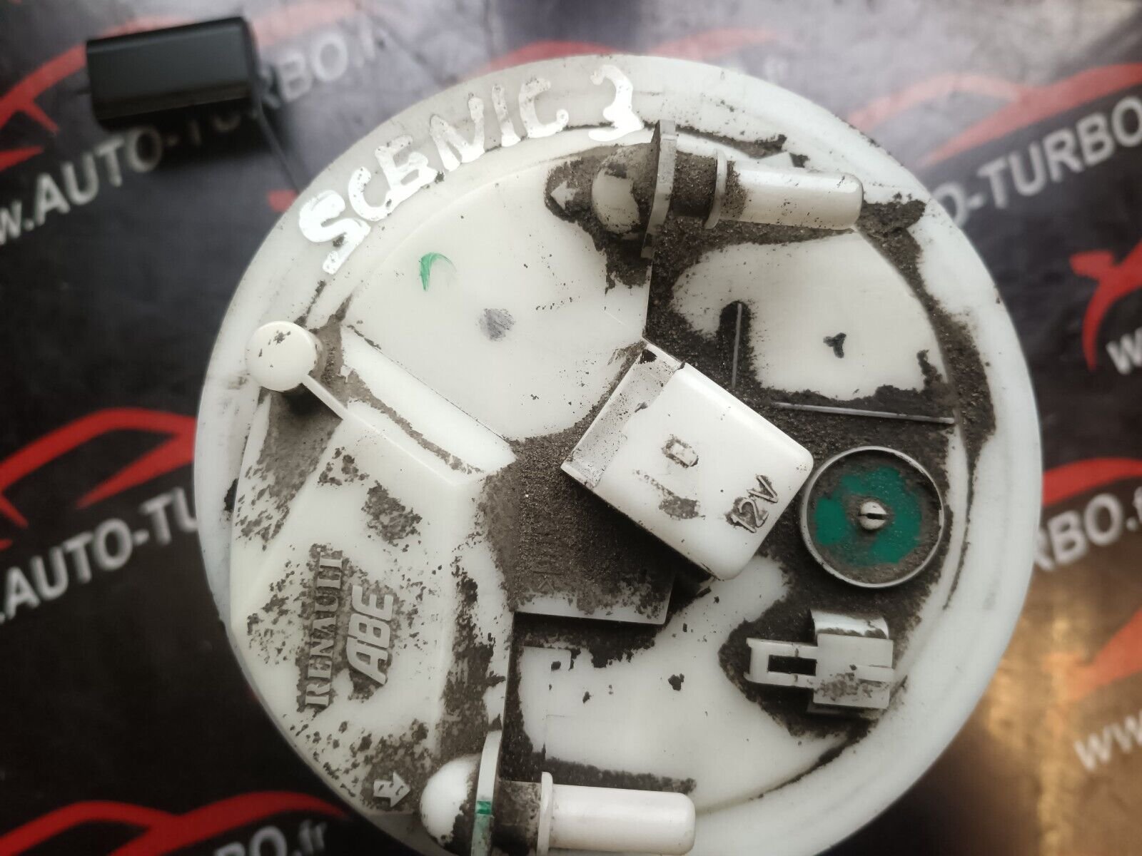 POMPE A GAVAGE RENAULT SCENIC 2