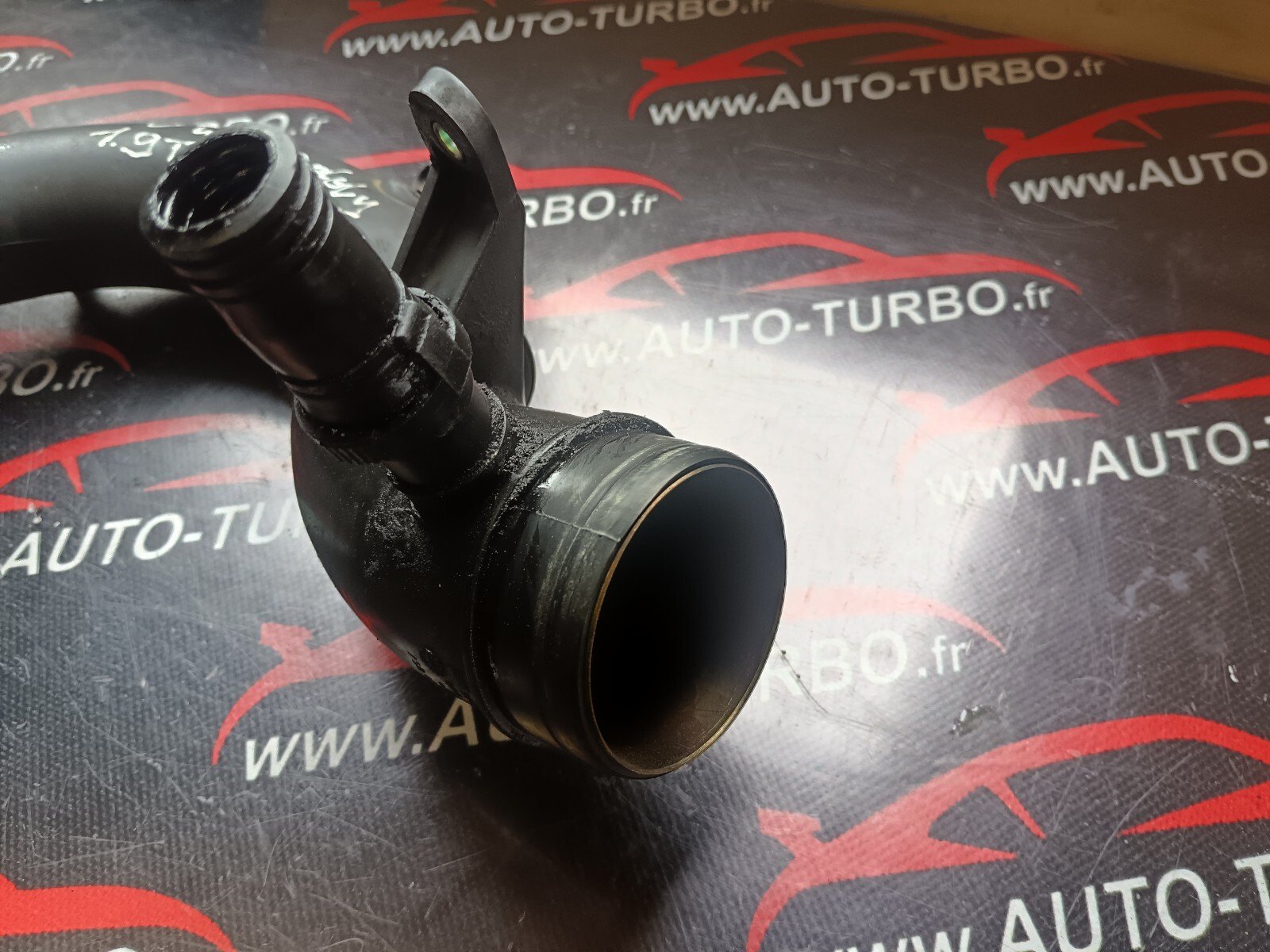 DURITE ADMISSION VOLKSWAGEN CADDY  1.9 TDI REFERENCE: 6K0129656