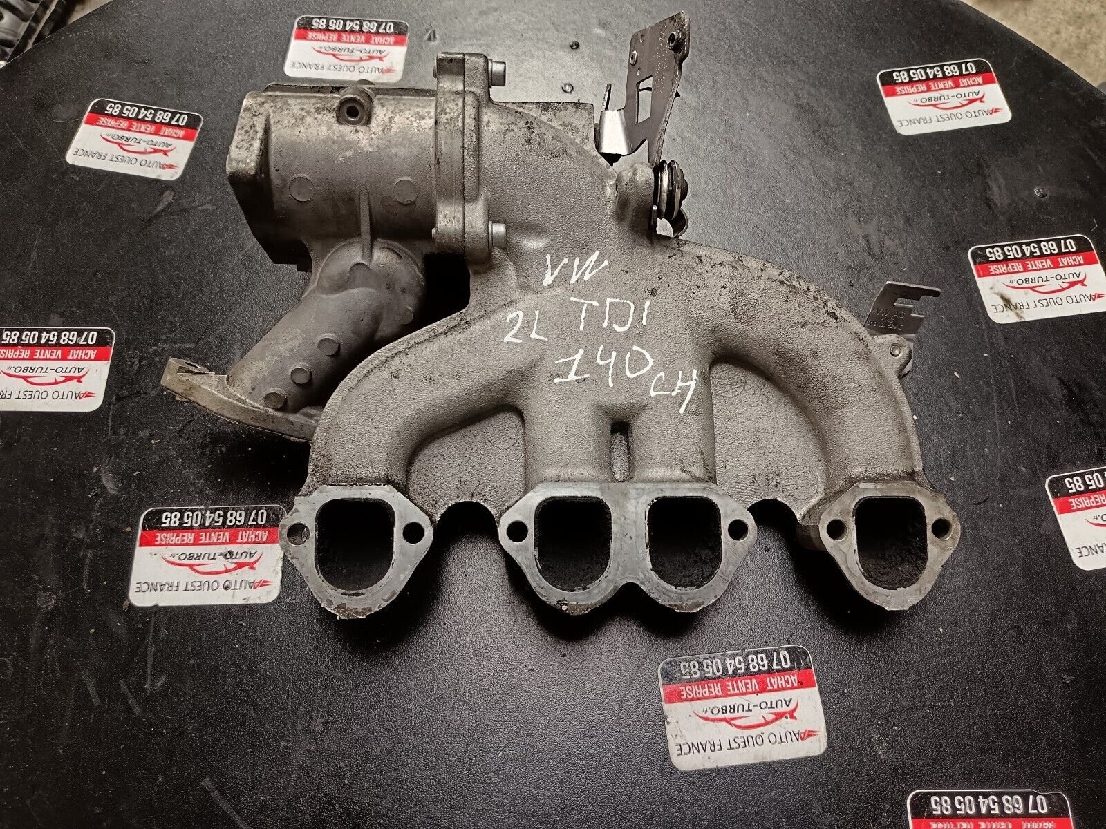 COLLECTEUR D'ADMISSION VOLKSWAGEN 2.0TDI 140CH REFERENCE:03G129637