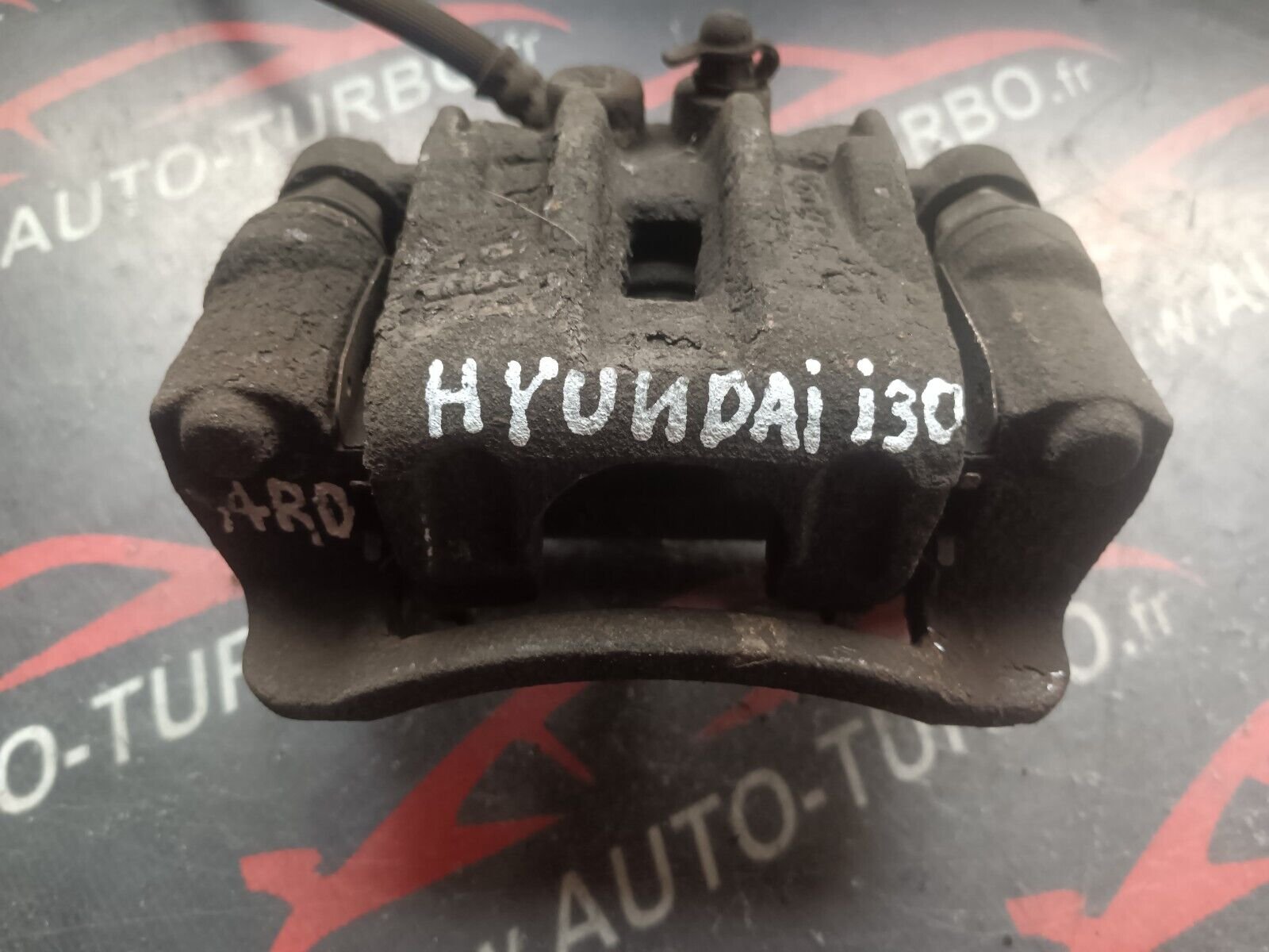 ETRIER ARRIERE DROIT HYUNDAI i30