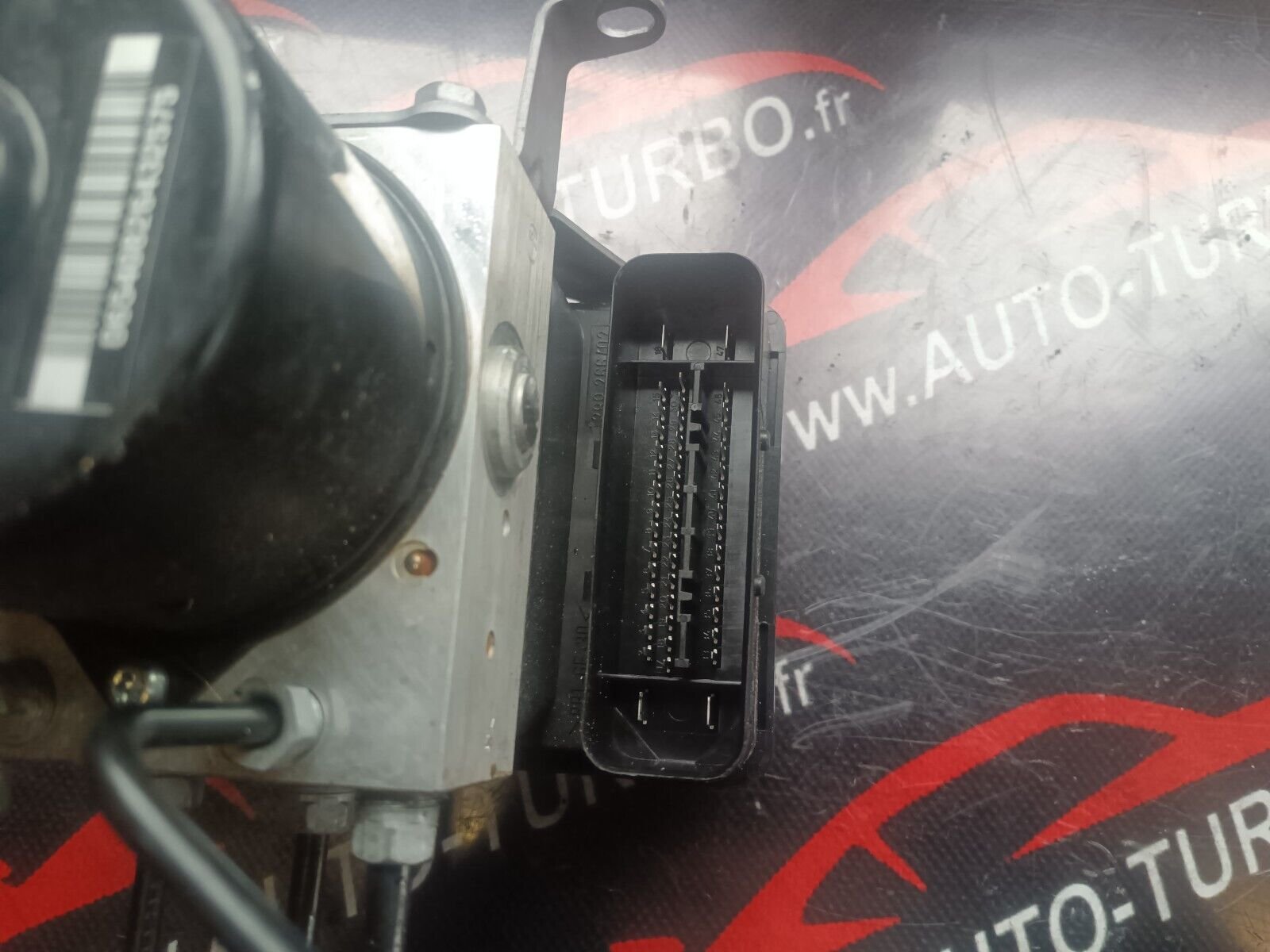 BLOC ABS BMW SERIE 1 120D REFERENCE: 34516784763