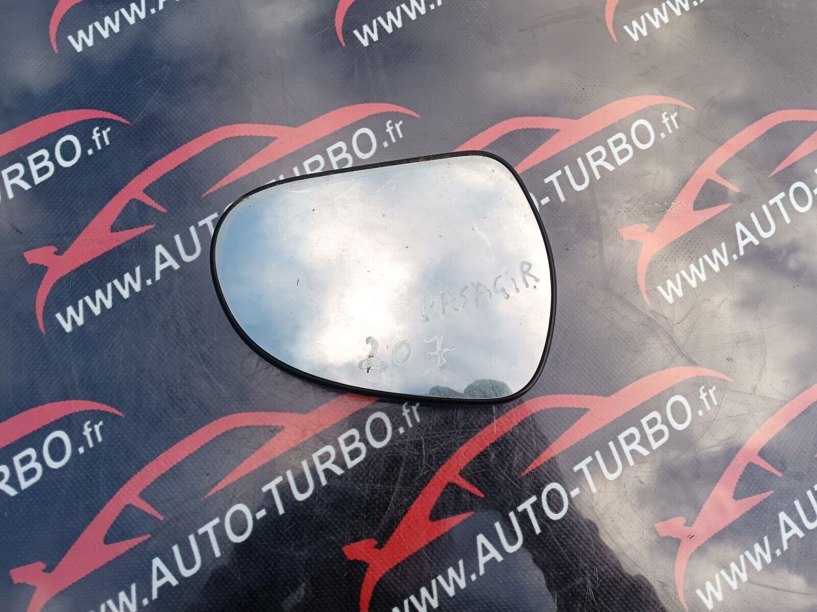 GLACE RETROVISEUR DROIT PEUGEOT 207 REFERENCE: 232634034