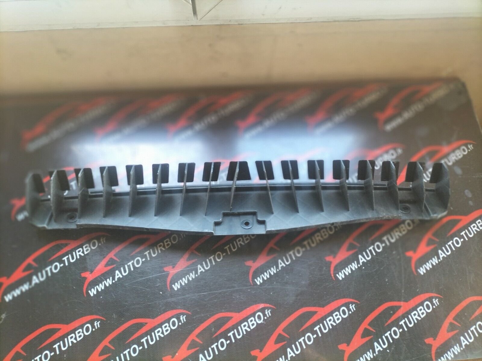 SUPPORT PARE CHOC ARRIERE PEUGEOT 308 PHASE 2 9677364780